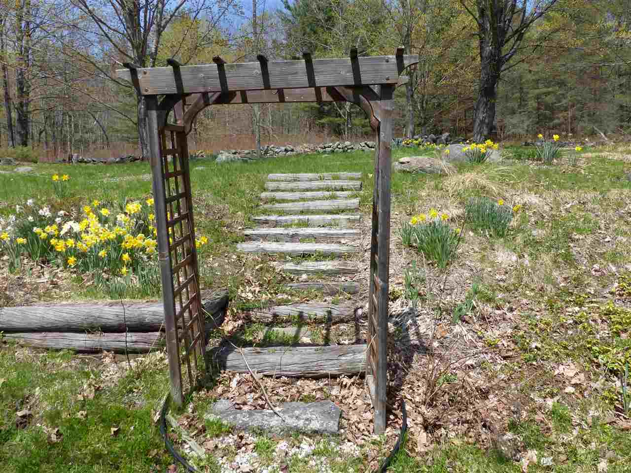 163 Maple Ridge Rd, Sandwich, NH 03259
