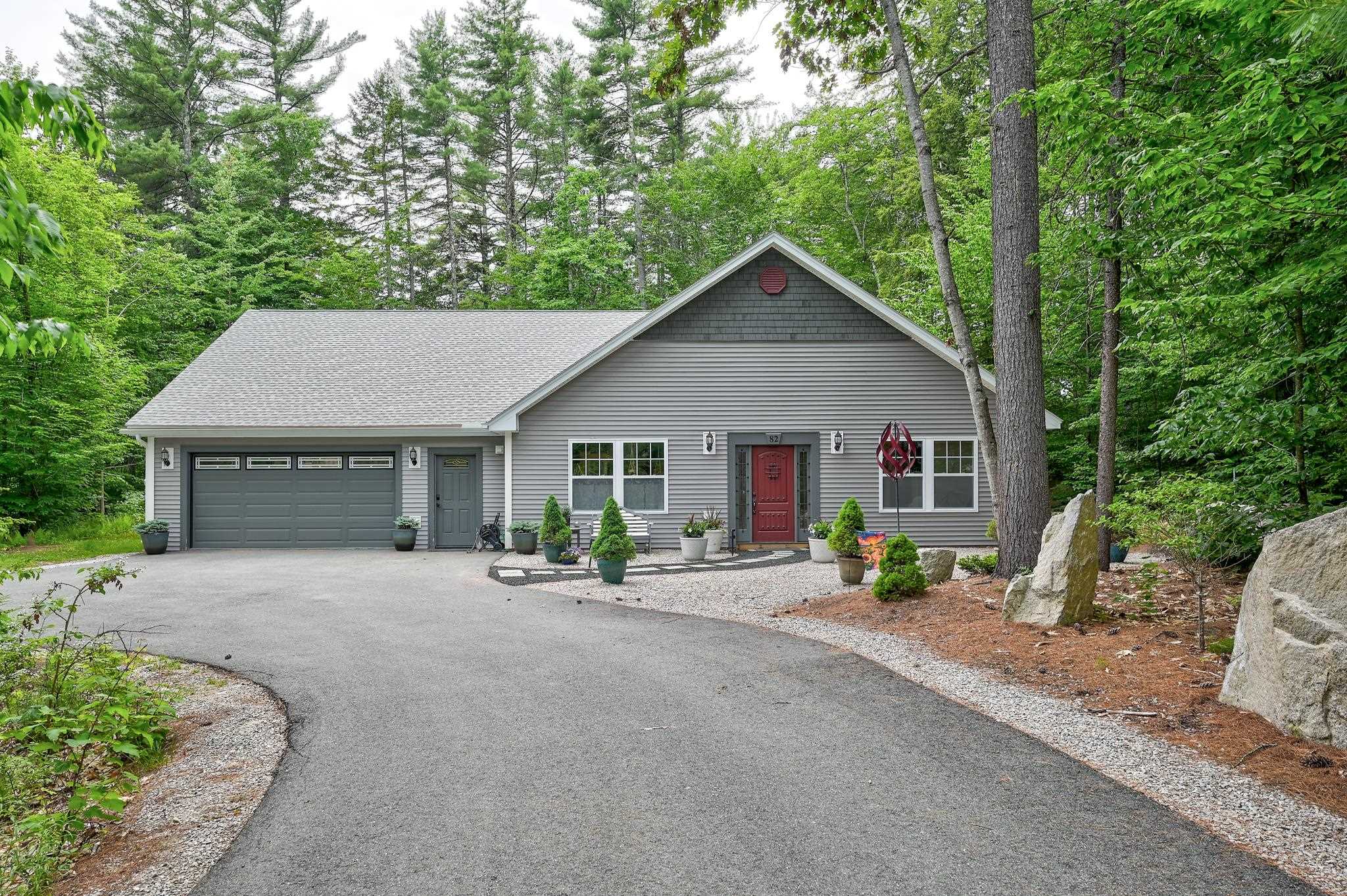 82 Poliquin Dr, Conway, NH 03818