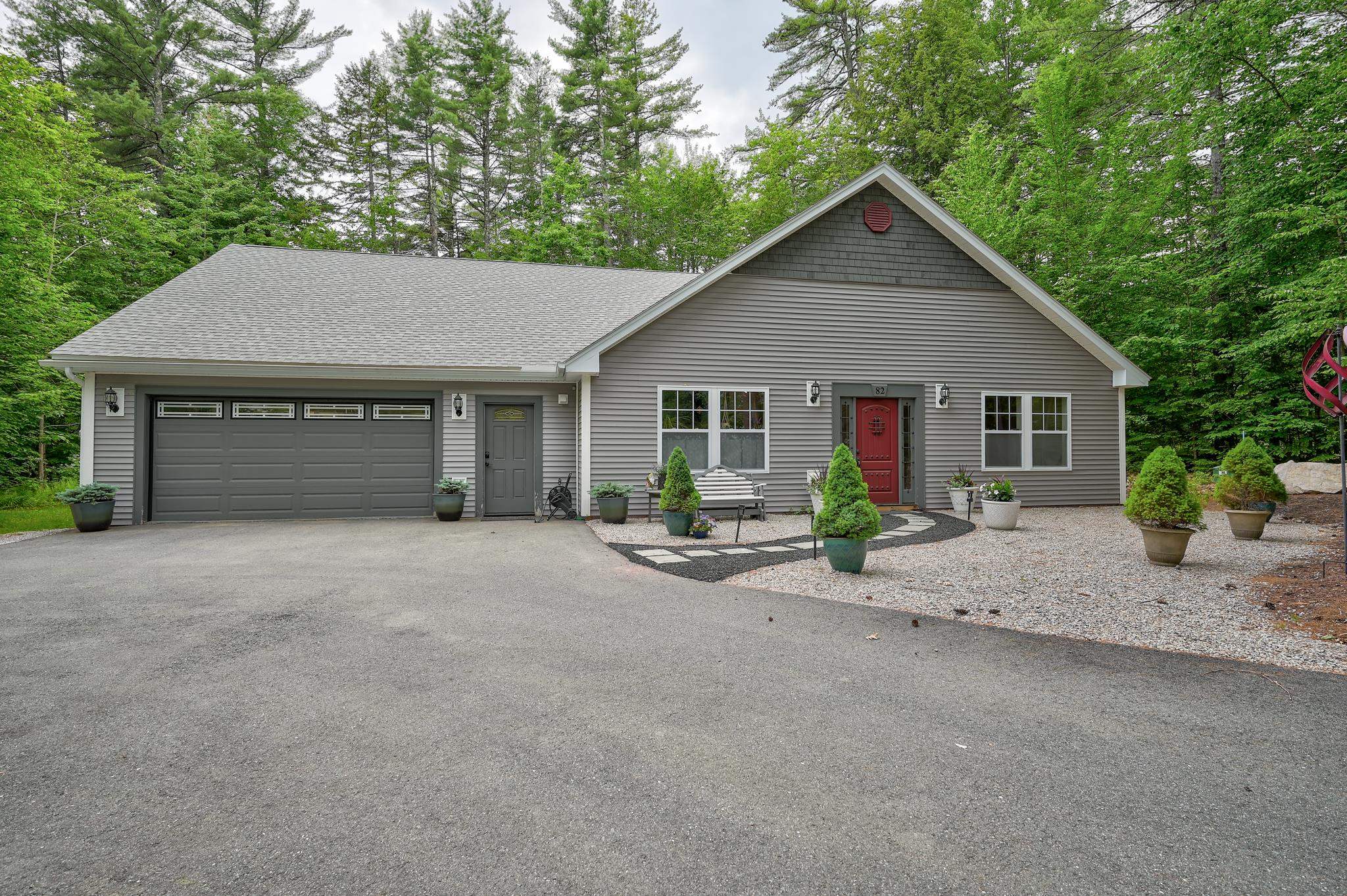 82 Poliquin Dr, Conway, NH 03818