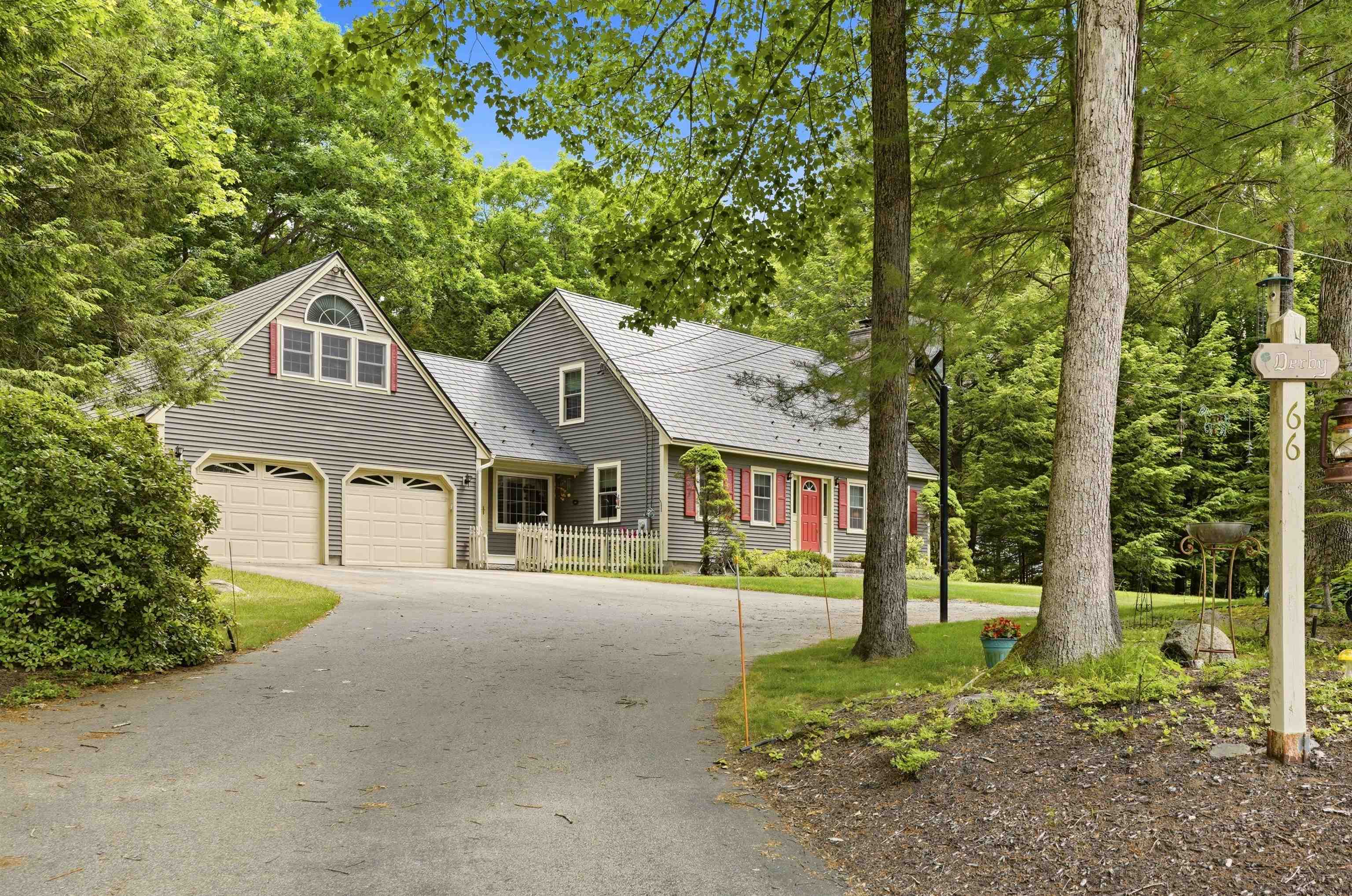 66 Whipplewill Rd, New Boston, NH 03070