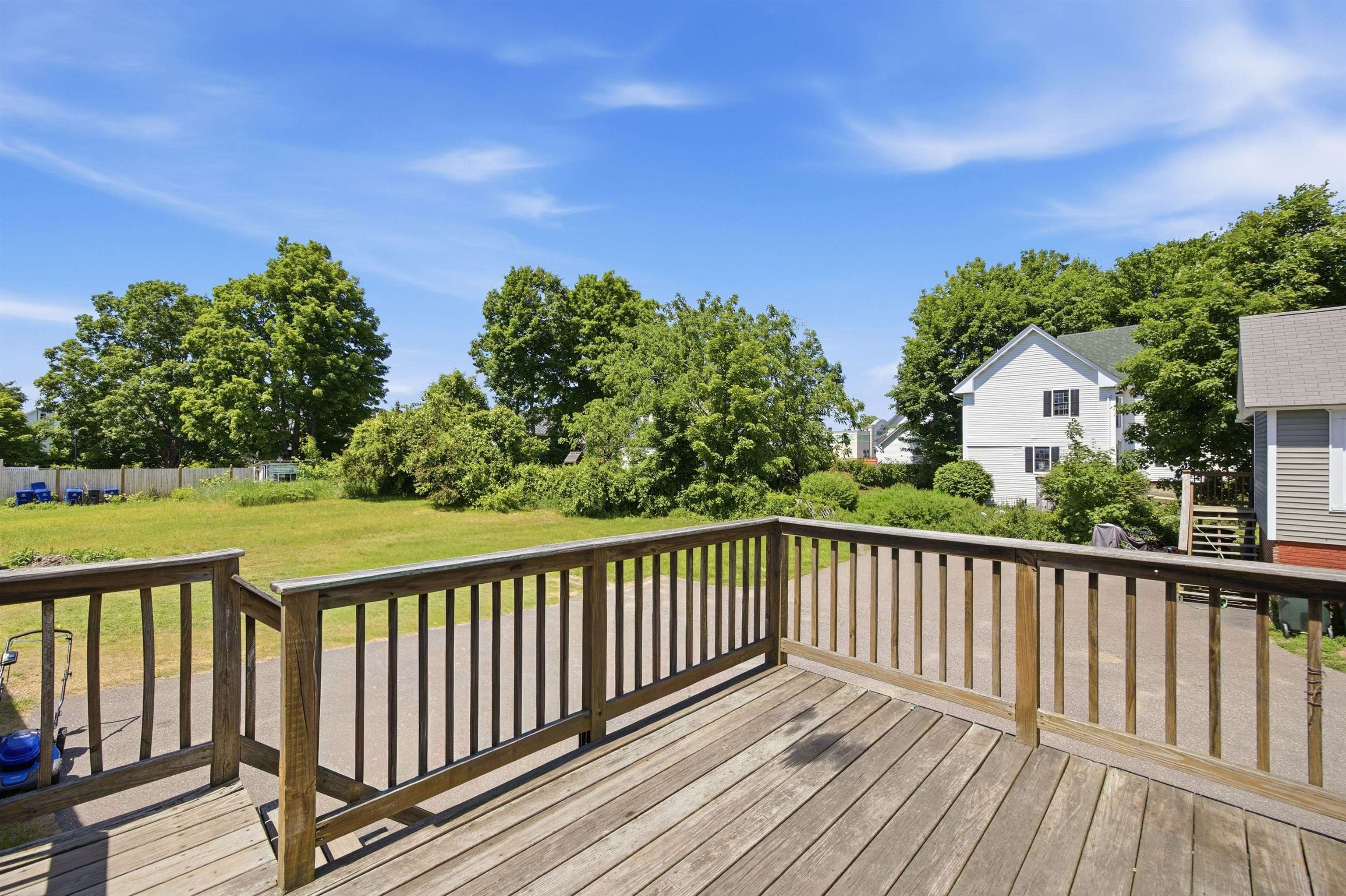 191 Court St, Laconia, NH 03246