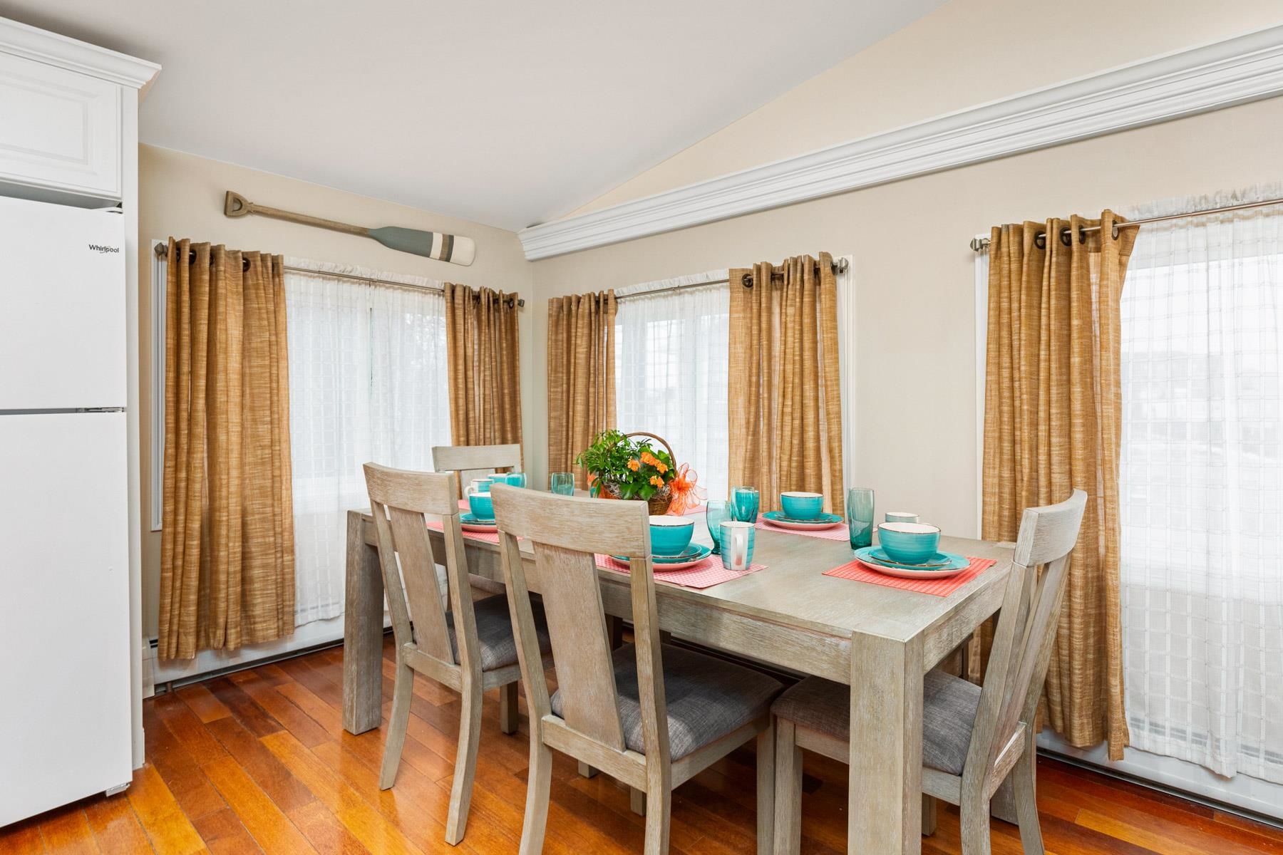 14-16 Island Path Rd, Hampton, NH 03842