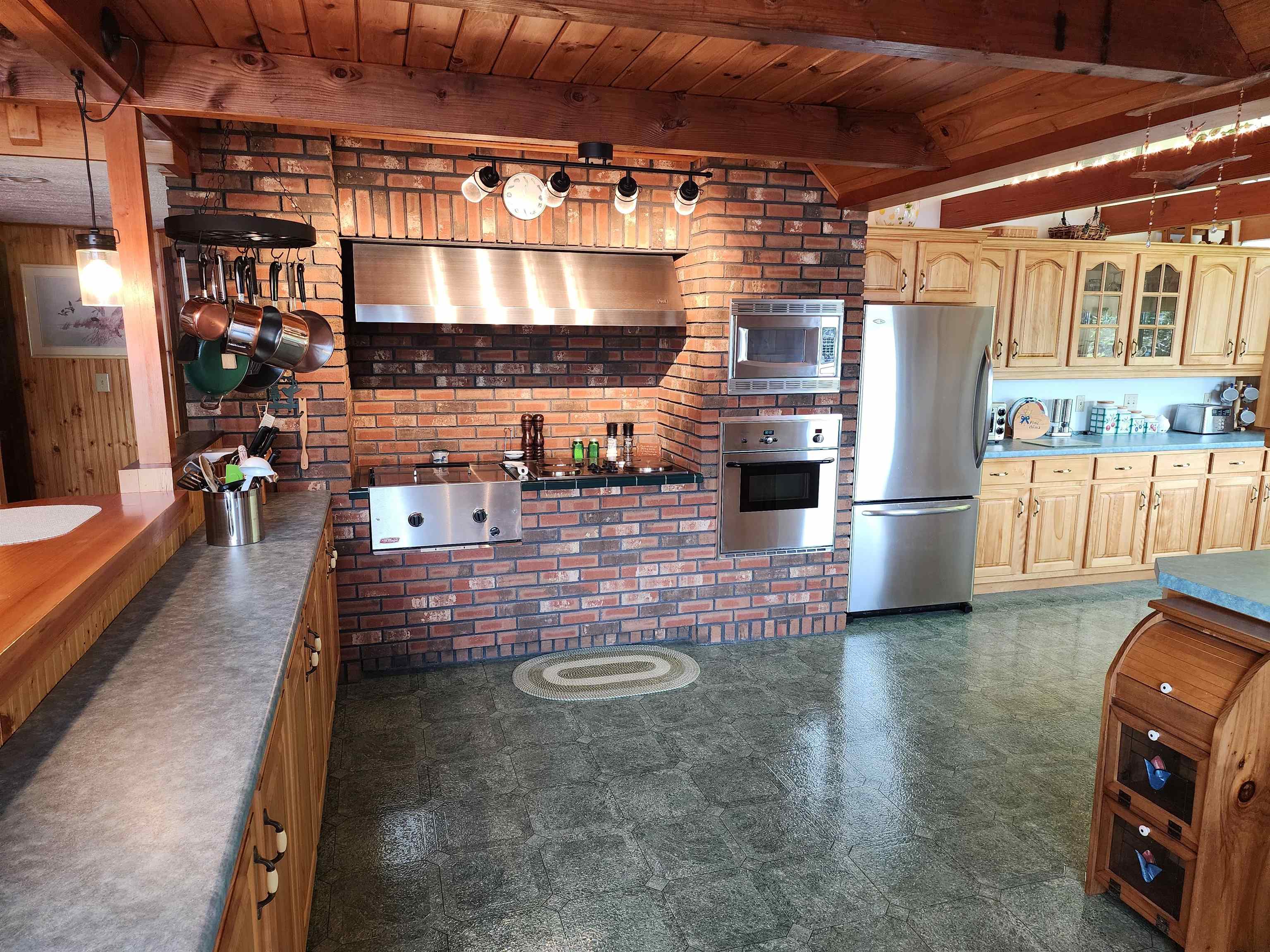 1467 Diamond Pond Rd #0000U5/000009, Stewartstown, NH 03579