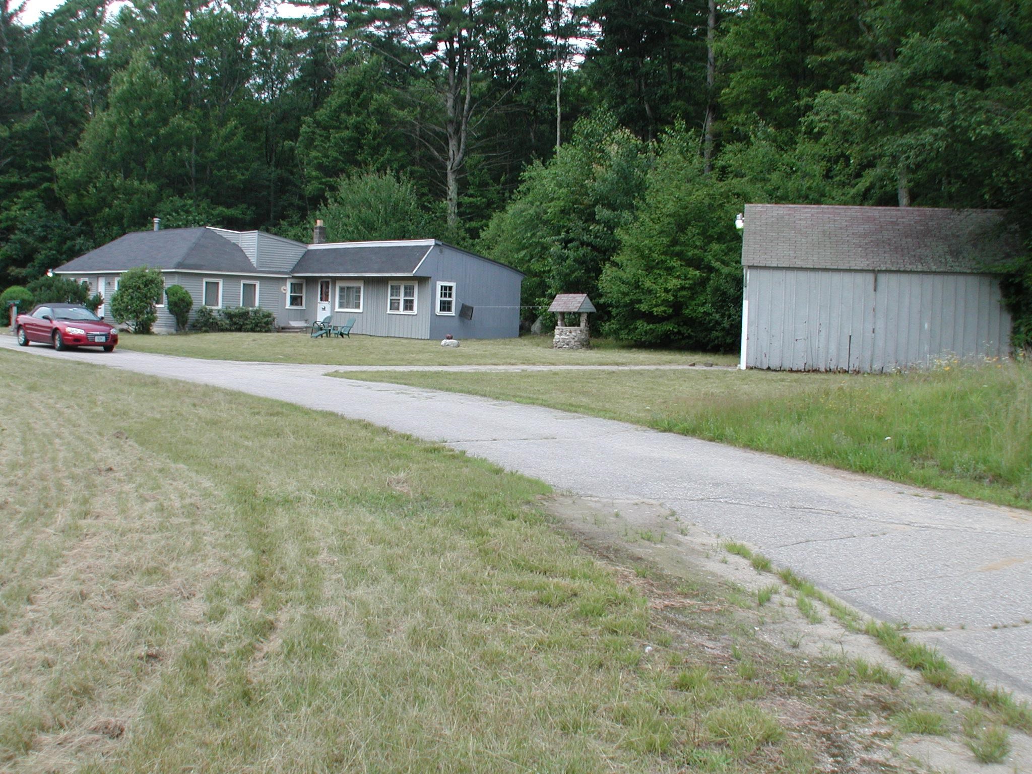 438 Route 106 South, Loudon, NH 03307