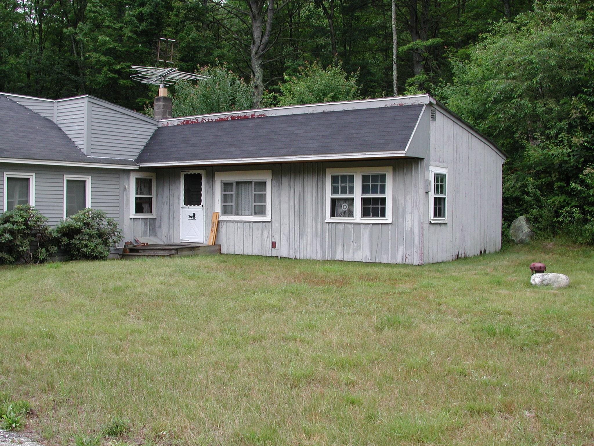 438 Route 106 South, Loudon, NH 03307