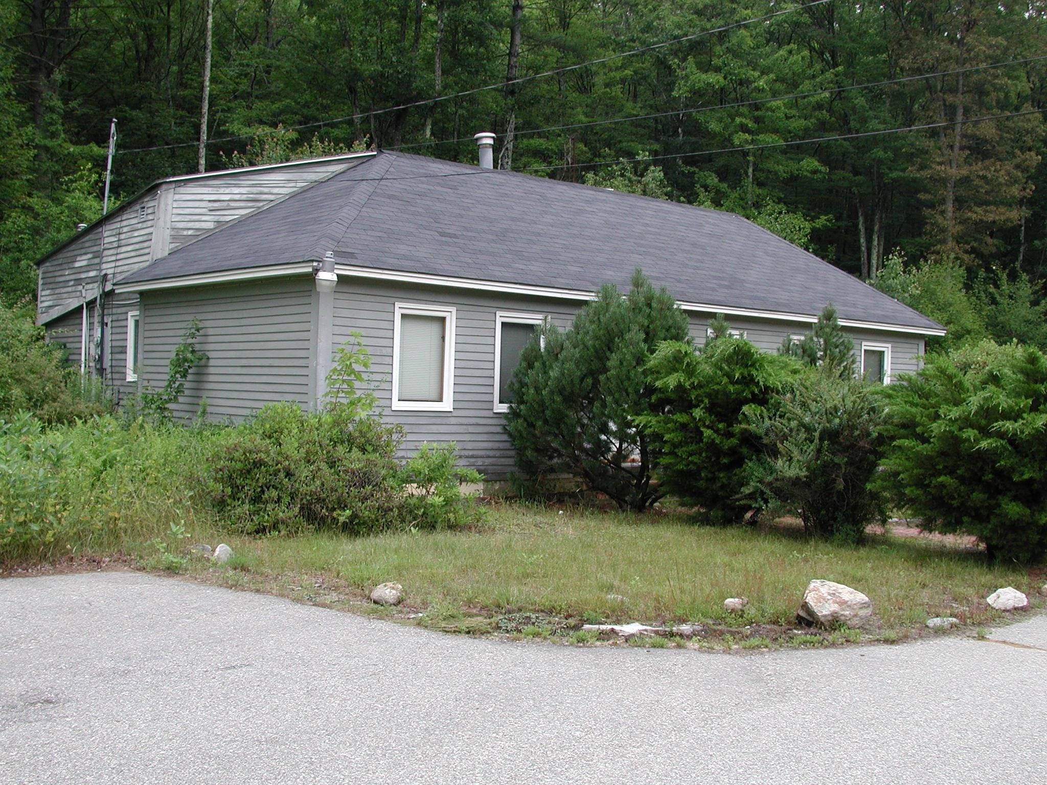 438 Route 106 South, Loudon, NH 03307