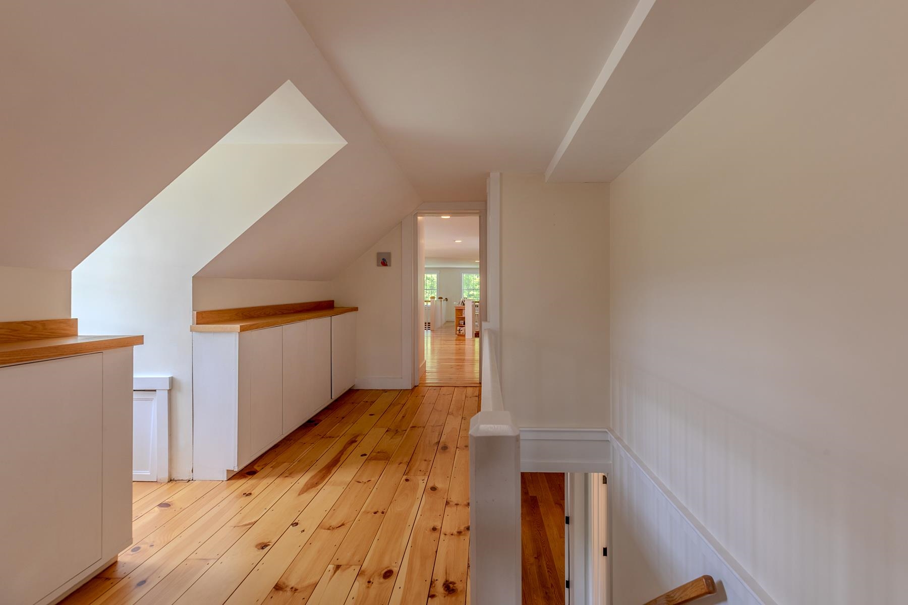 2nd Floor Hallway