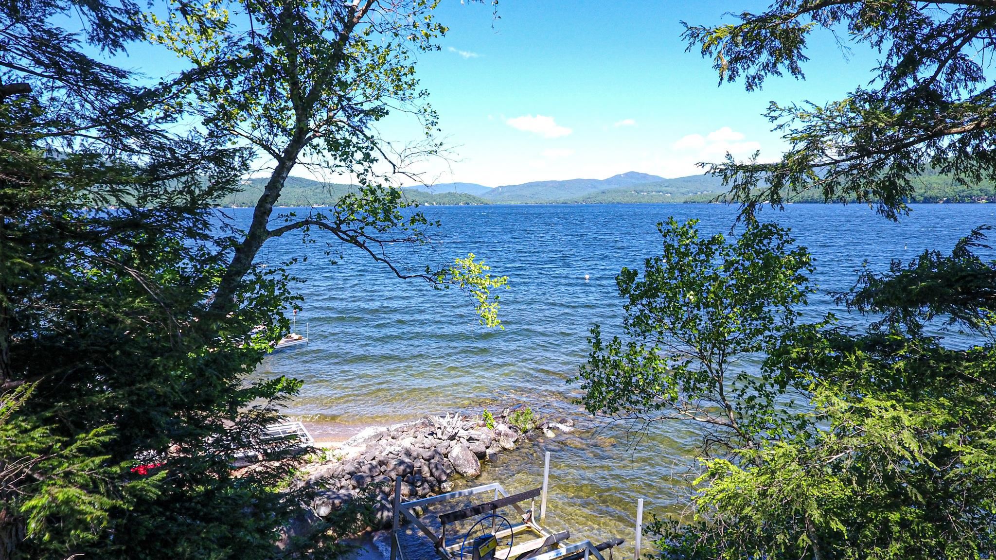 349 Shore Dr, Bridgewater, NH 03222