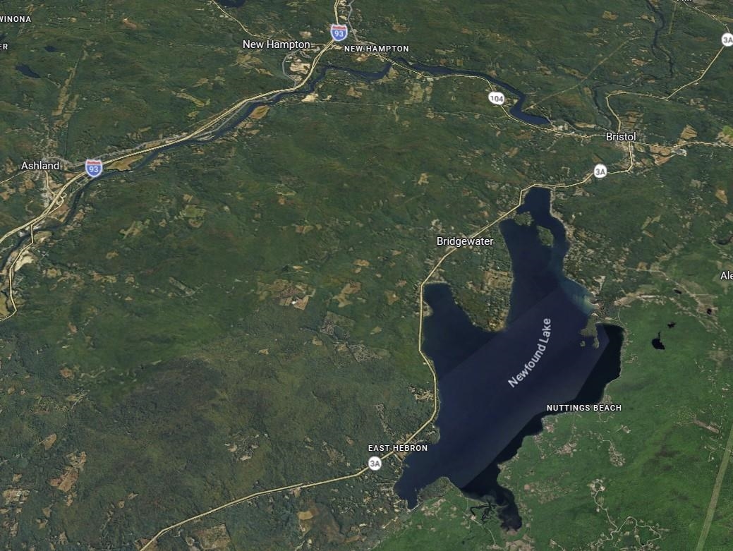 349 Shore Dr, Bridgewater, NH 03222