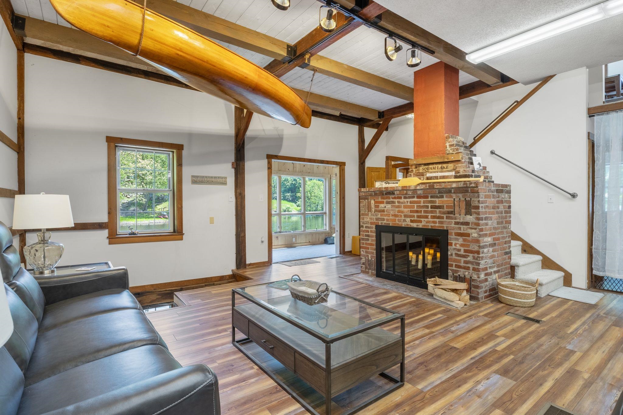 30 Riverside Dr, Ashland, NH 03217