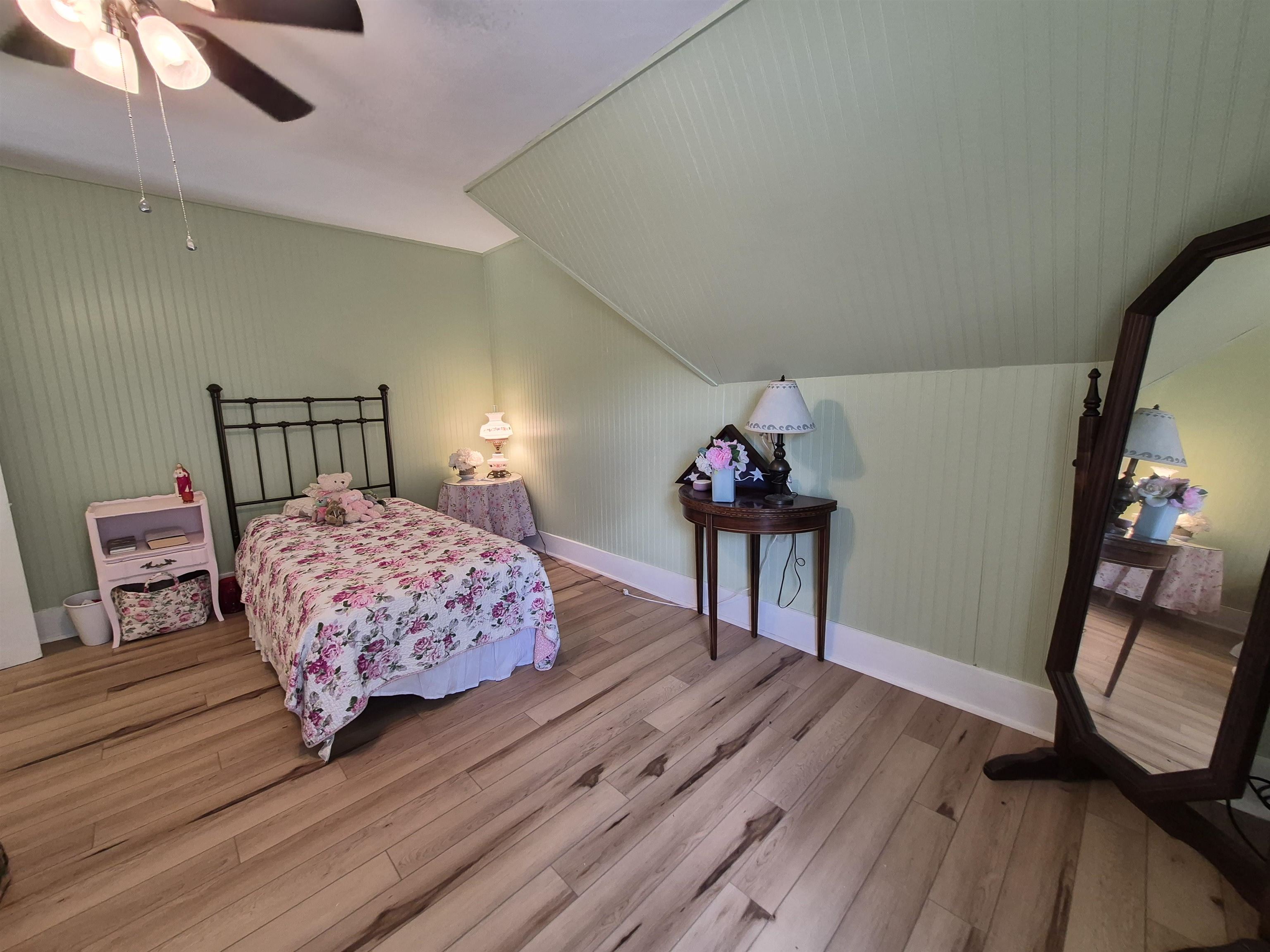 48 Middle St, Lancaster, NH 03584
