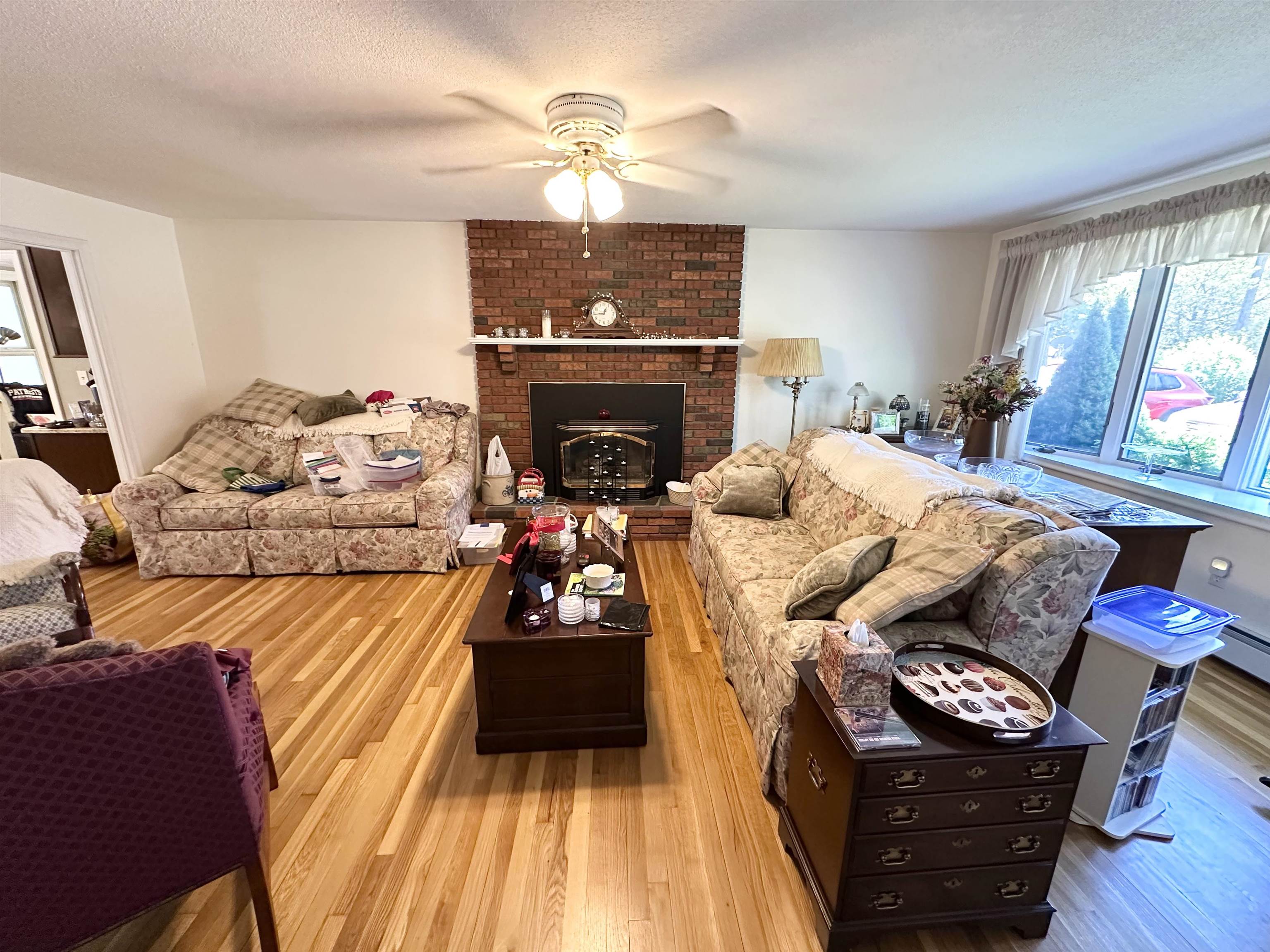 31 Marianna Rd, Salem, NH 03079
