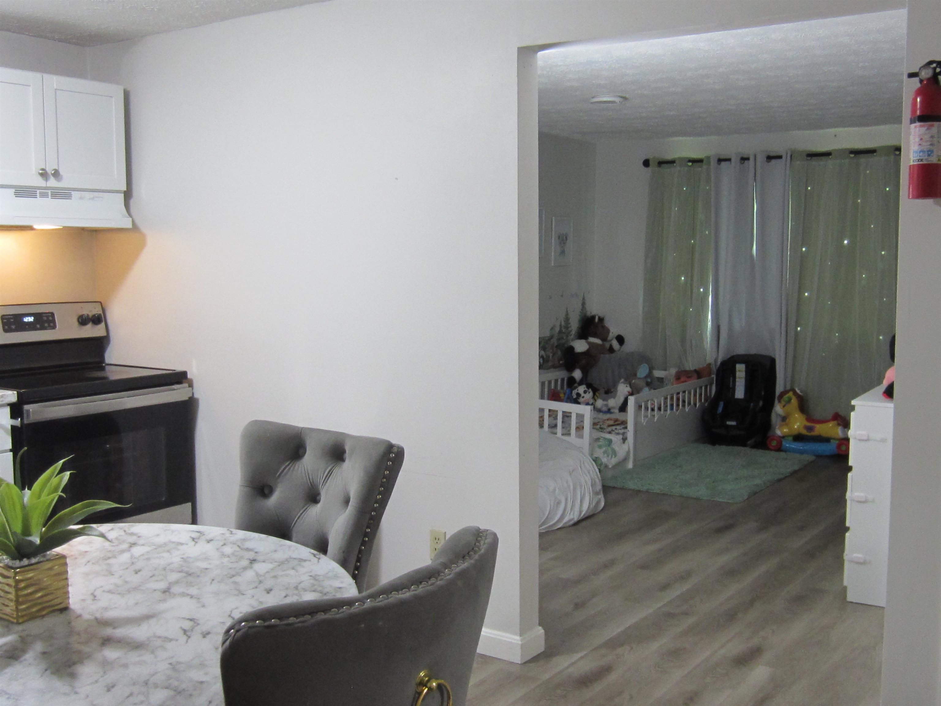 55 Log St #2-C, Manchester, NH 03102