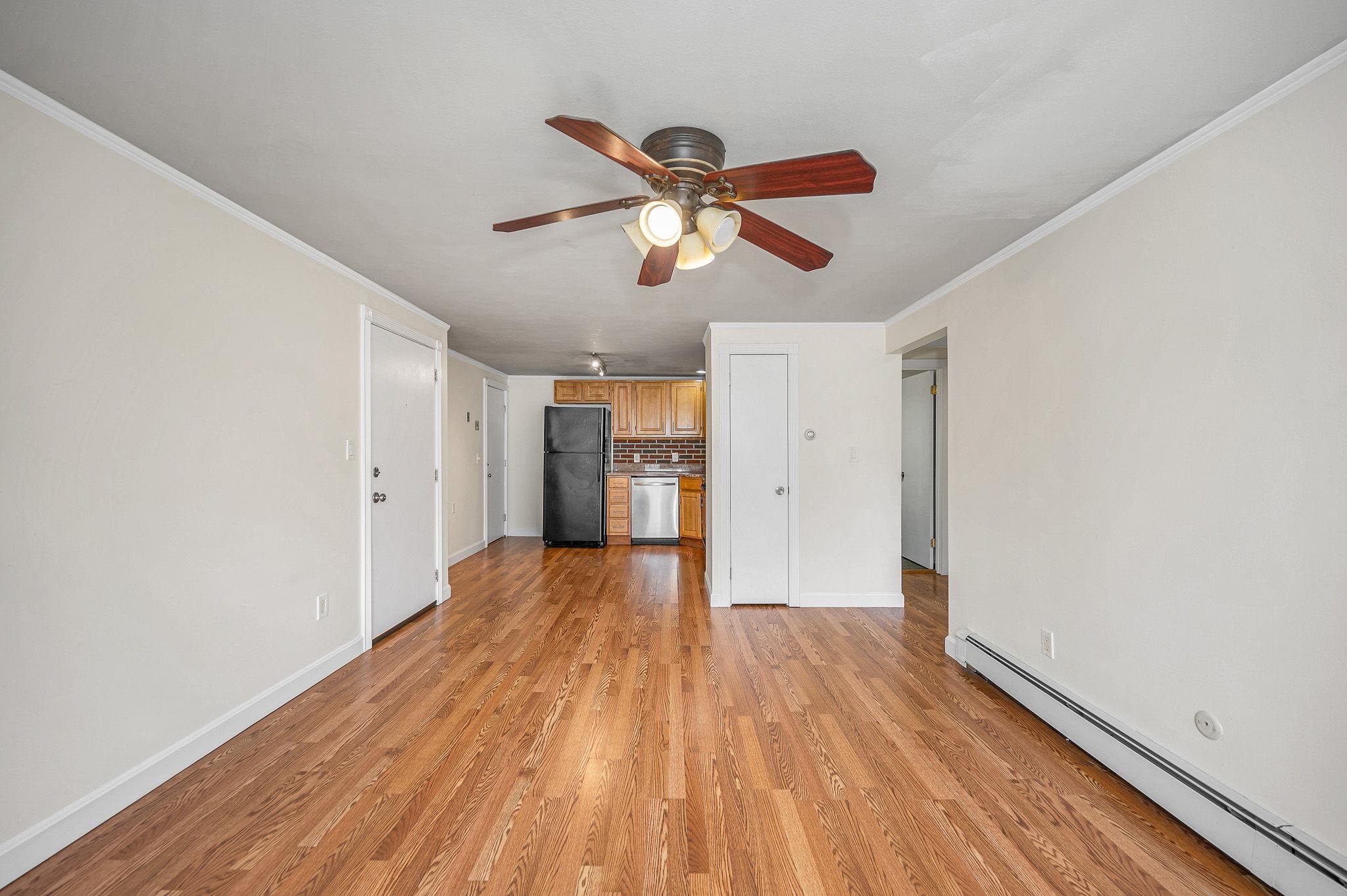95 East Broadway St #10, Derry, NH 03038