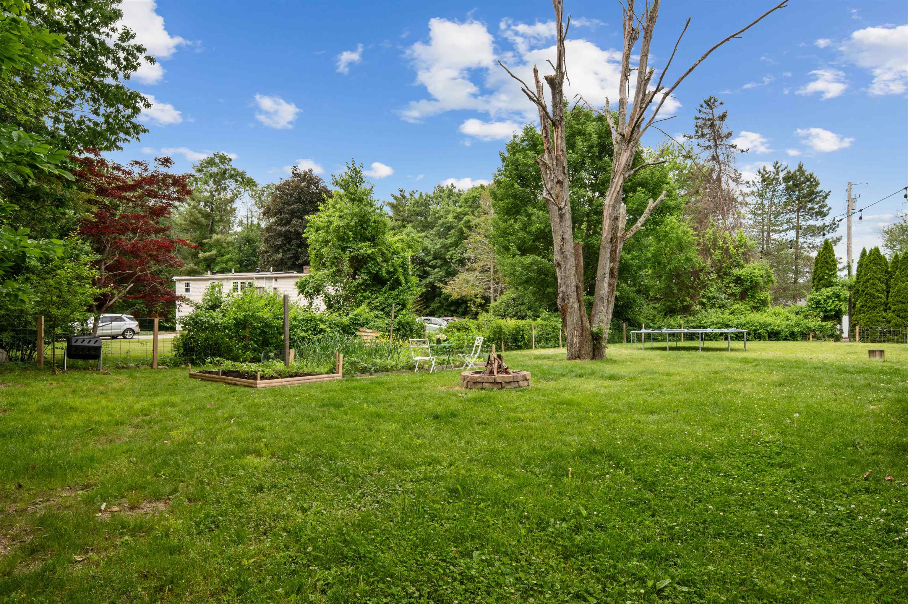 7 Hampton Rd #2, Exeter, NH 03833