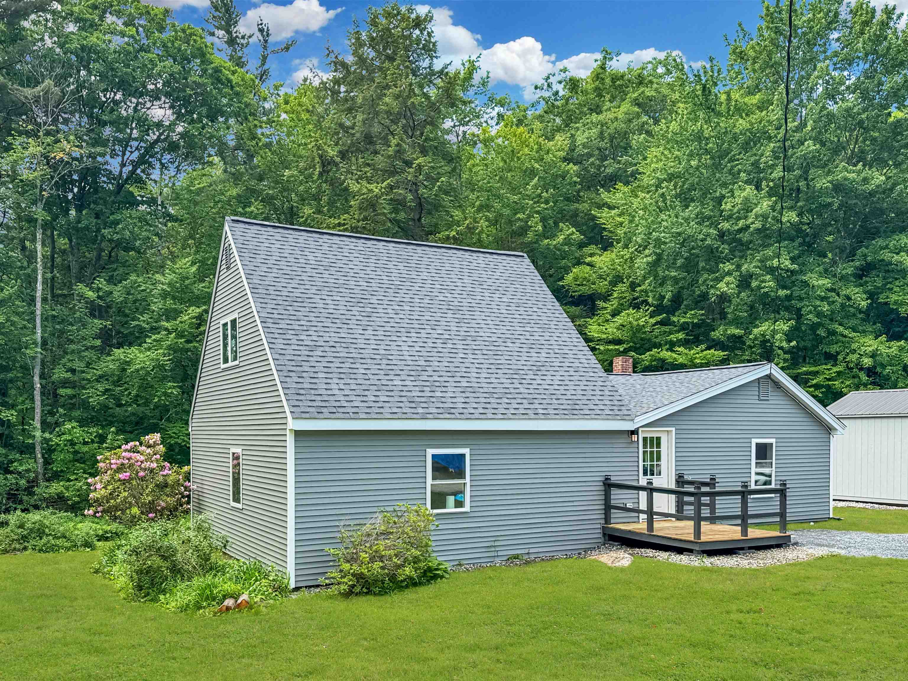 11 Saint Jean St, Jaffrey, NH 03452