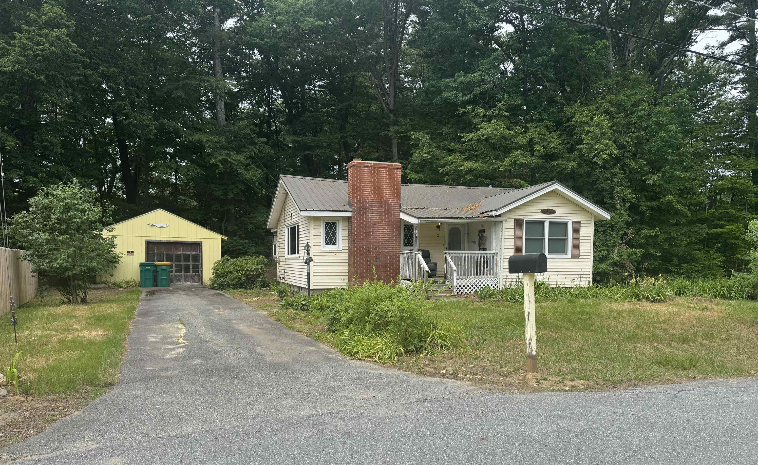 Photo 2 of 26