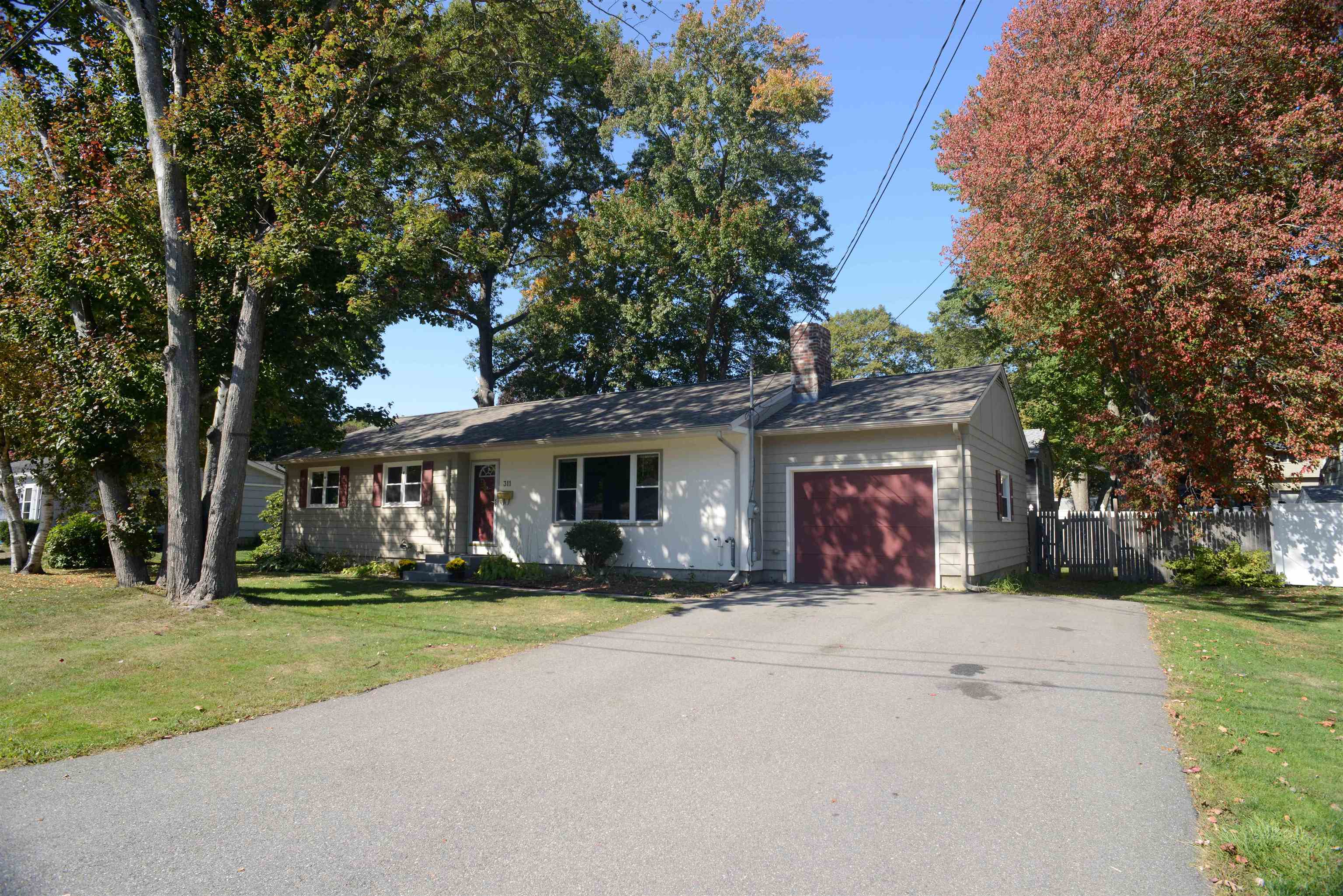 311 Mckinley Rd, Portsmouth, NH 03801