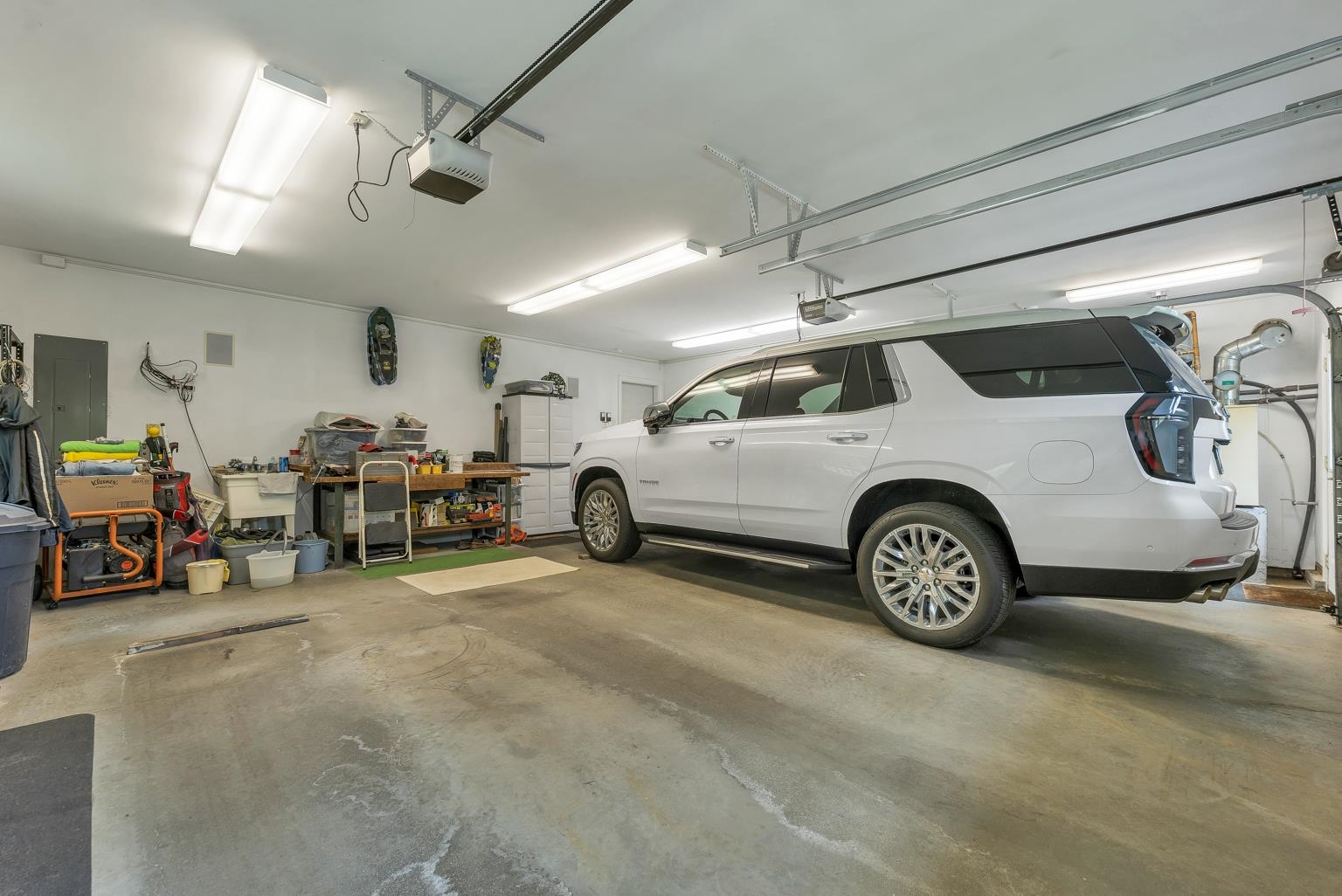 2 car garage