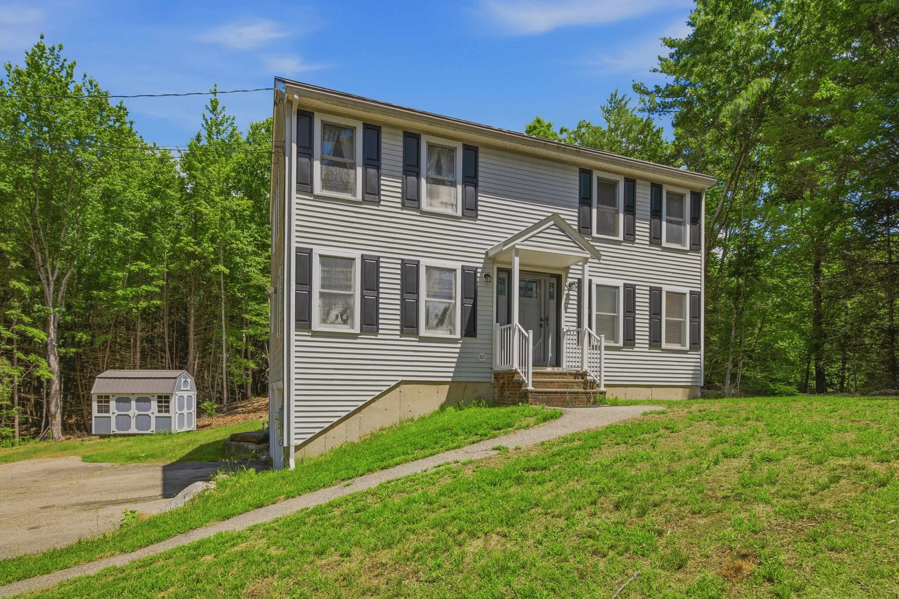 177 Whittier Dr, Fremont, NH 03044