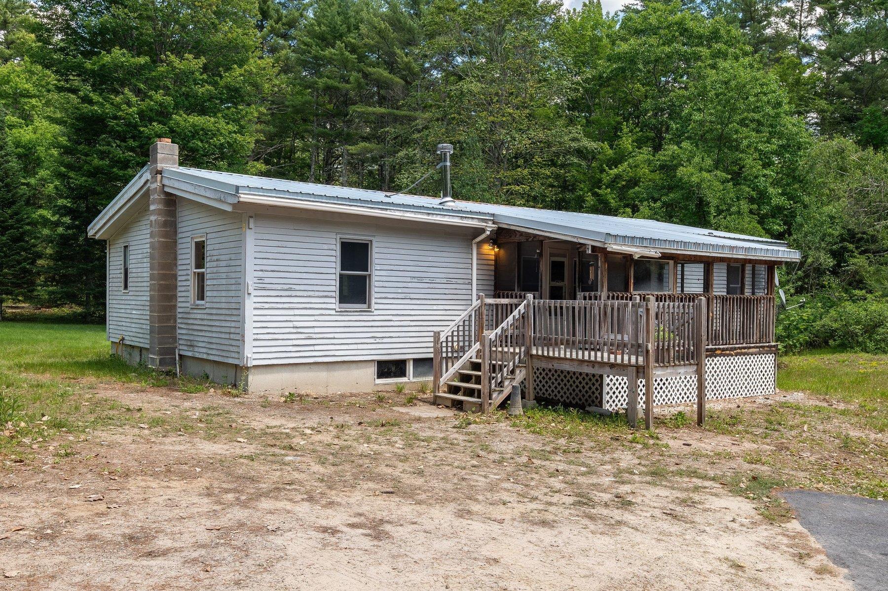 99 Pine Ridge Rd, Middleton, NH 03887