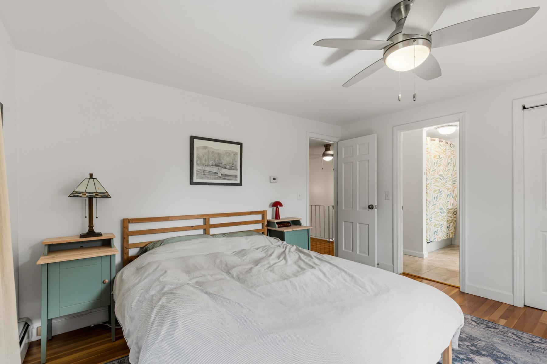 13 Wingate St, Hampton, NH 03842