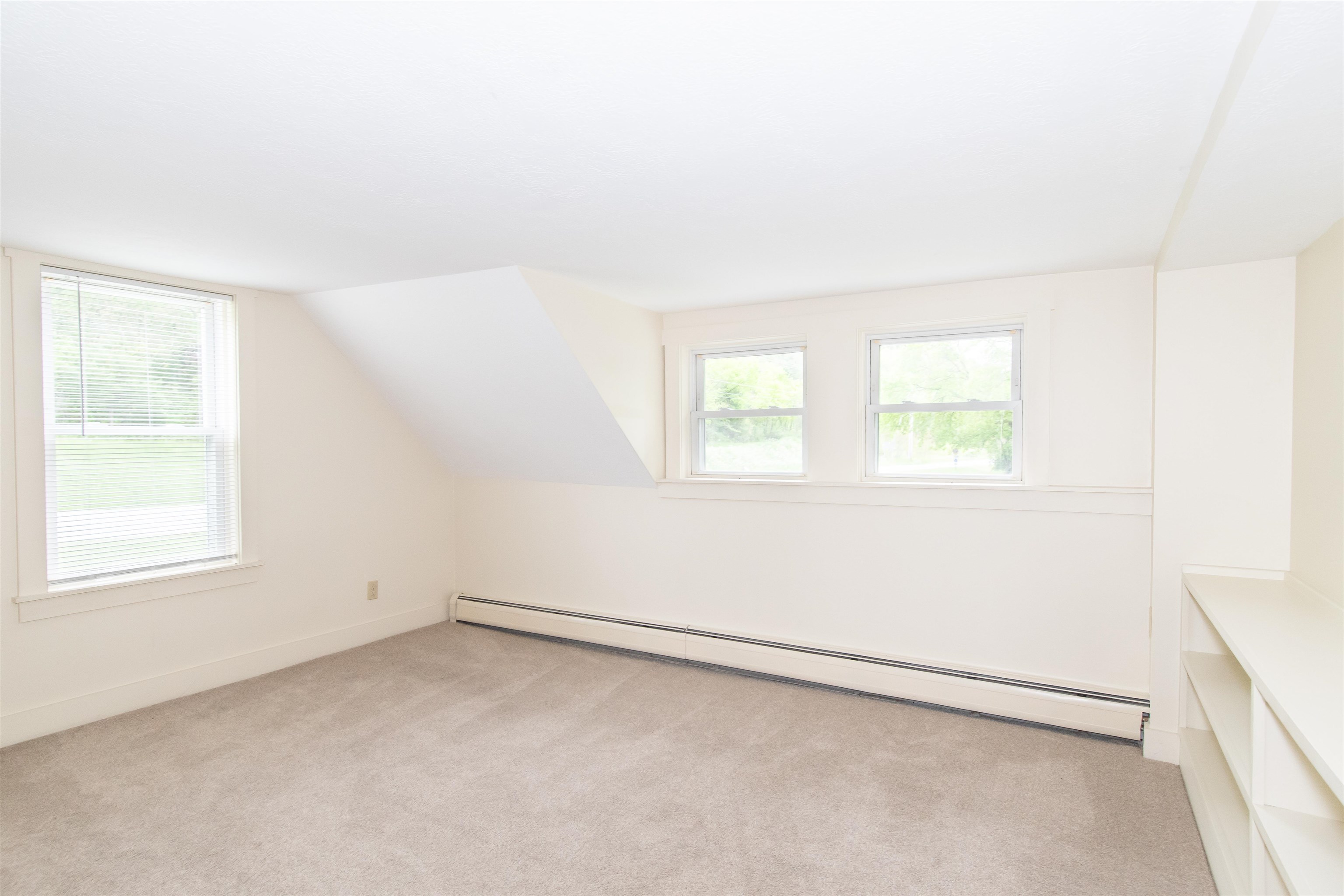 2 living room upstairs