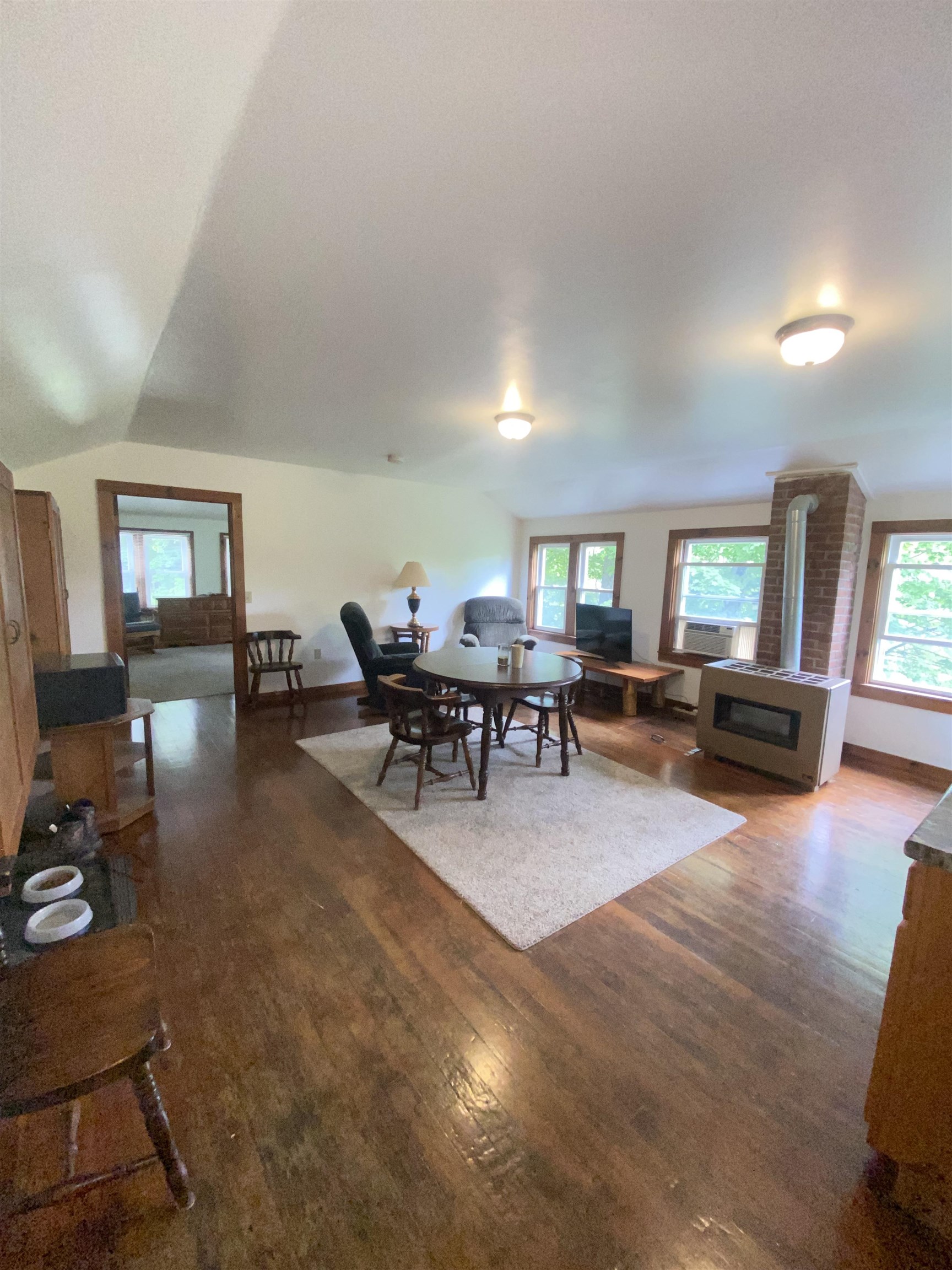 3 living area