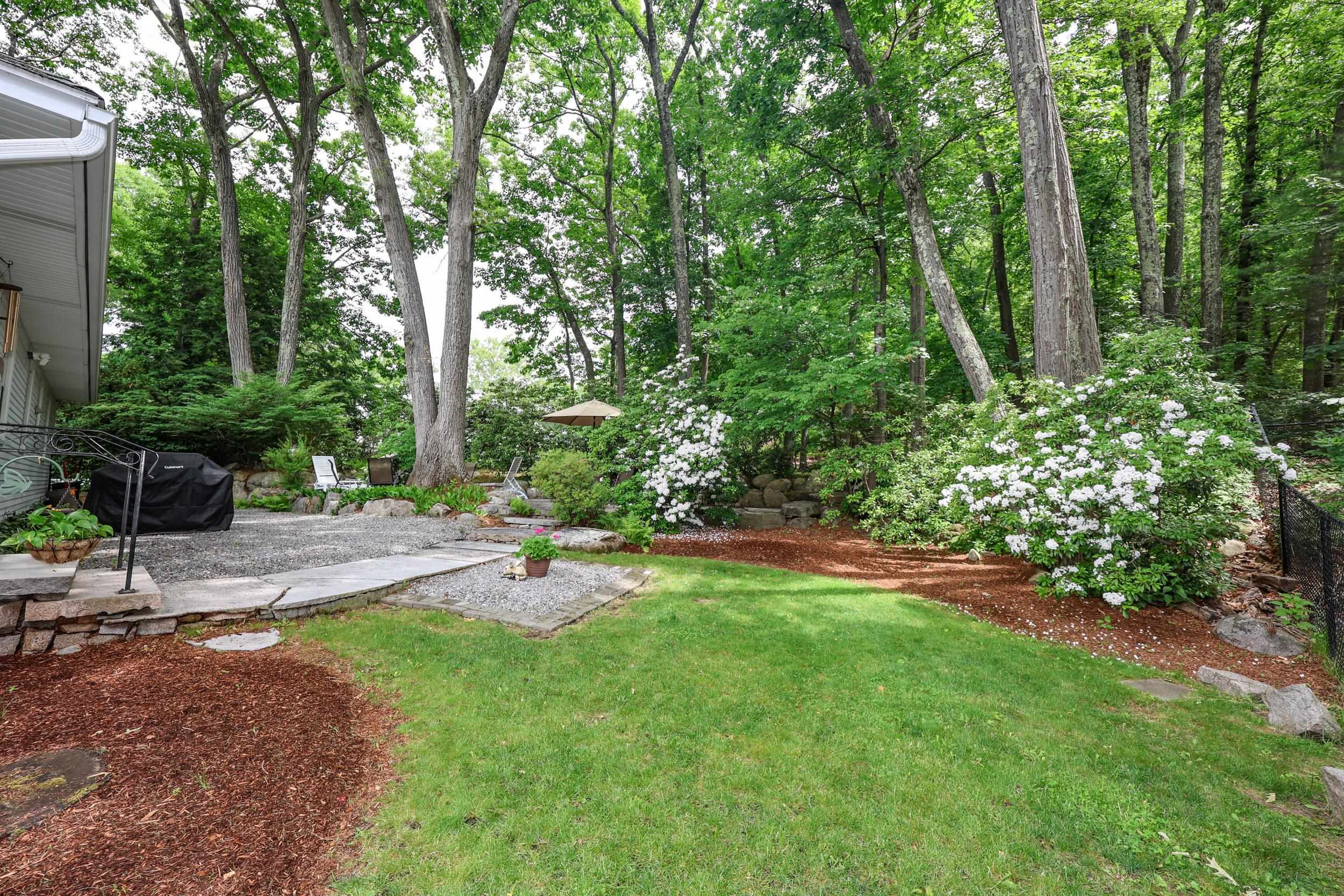 41 Bruce Rd, Manchester, NH 03104