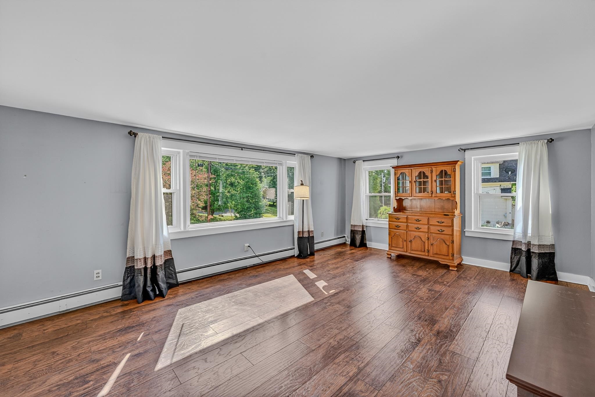 59 Bishop St, Littleton, NH 03561