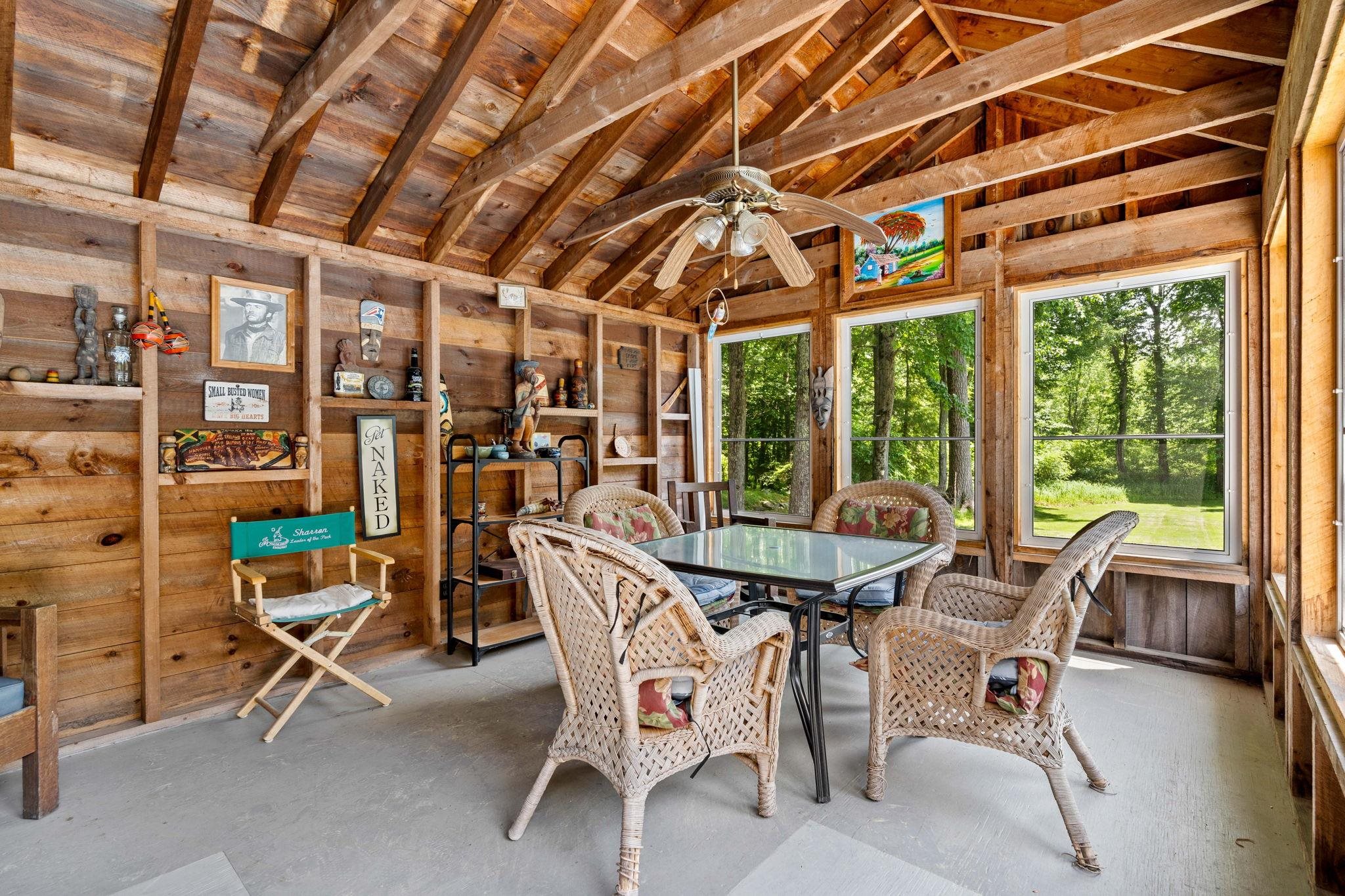 9 Quaker St, Newton, NH 03858