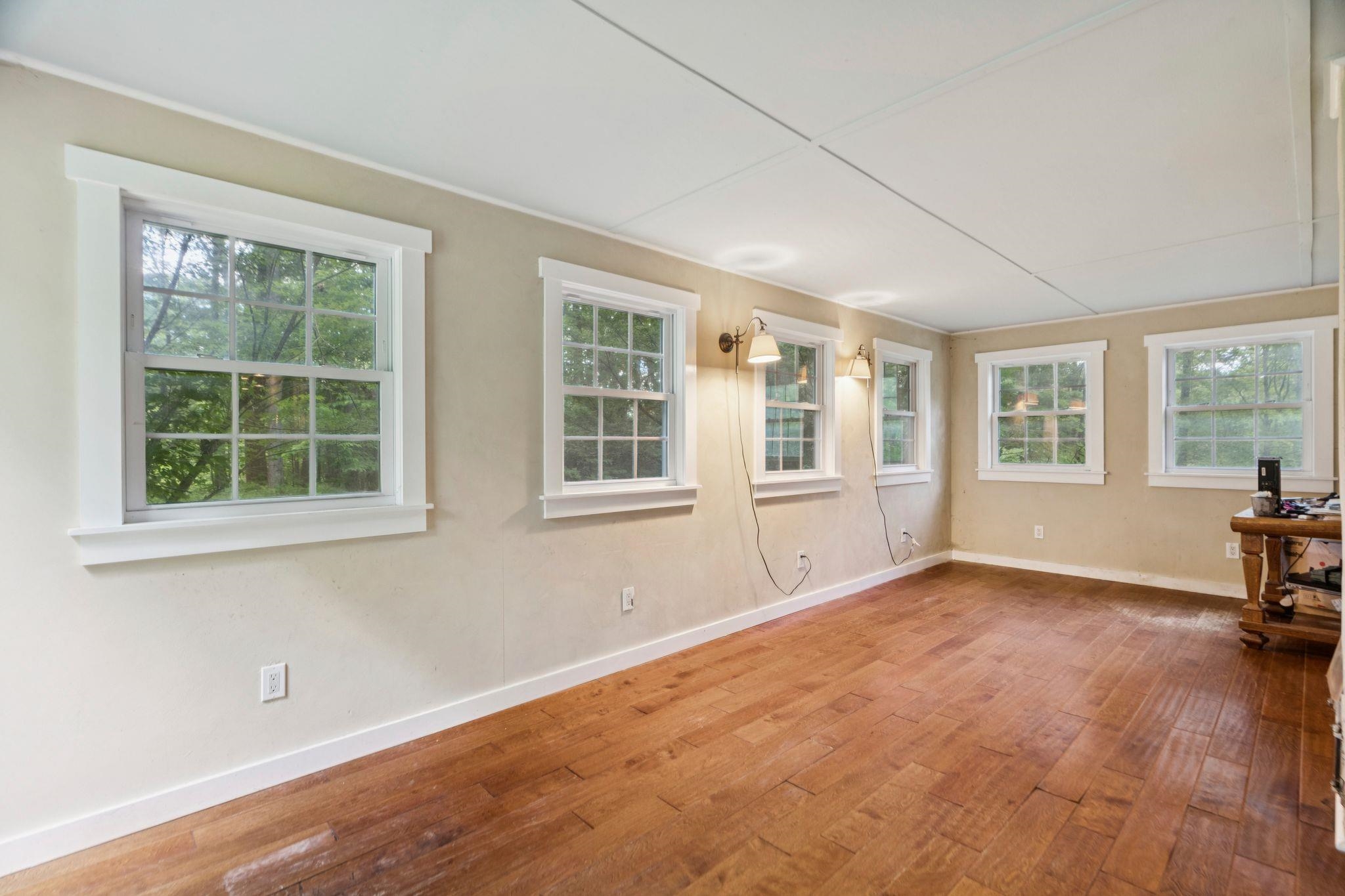 Sunroom / office 25578174