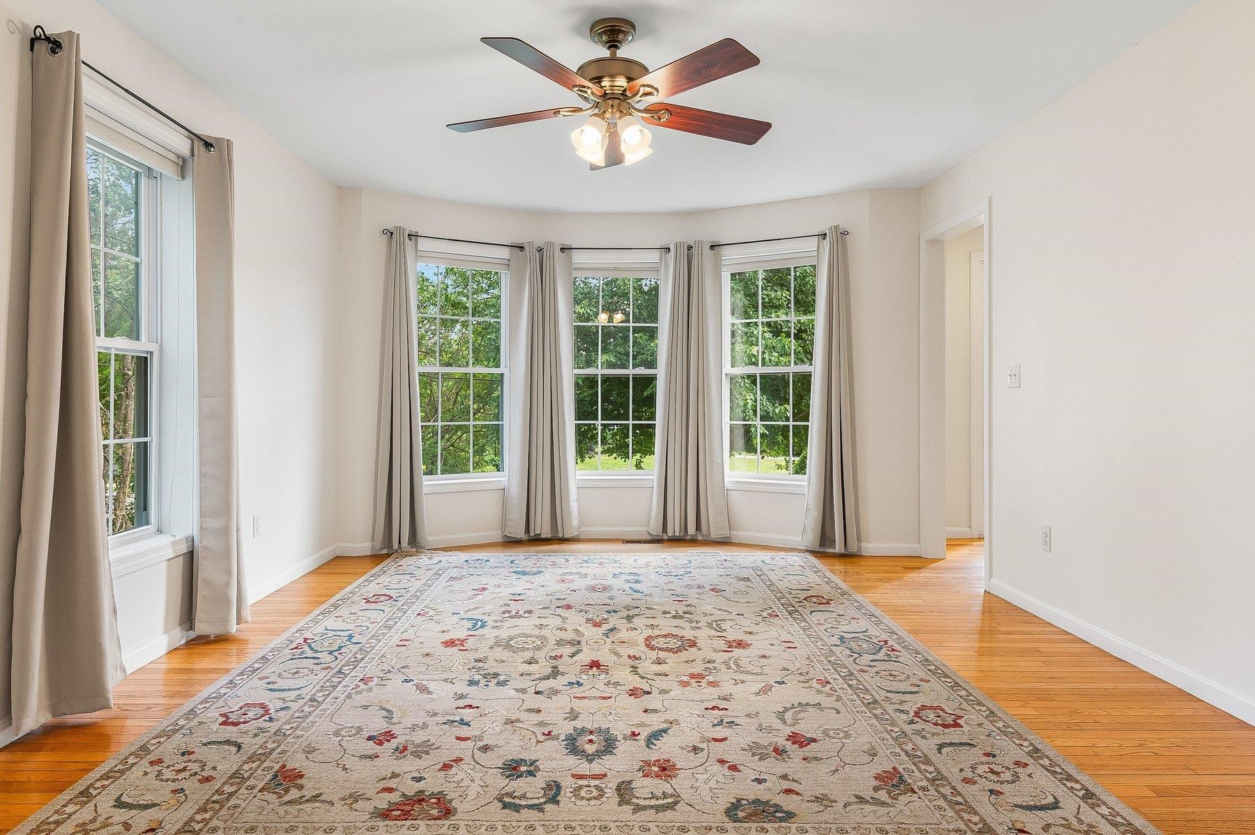 27 Susannahs Crossing, Dover, NH 03820