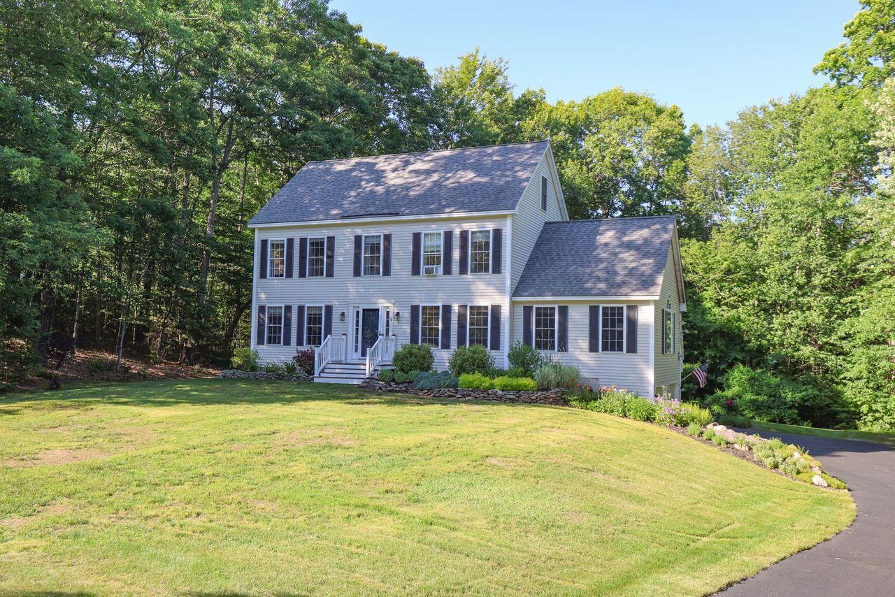 7 Anna Lisa Way, Nottingham, NH 03291
