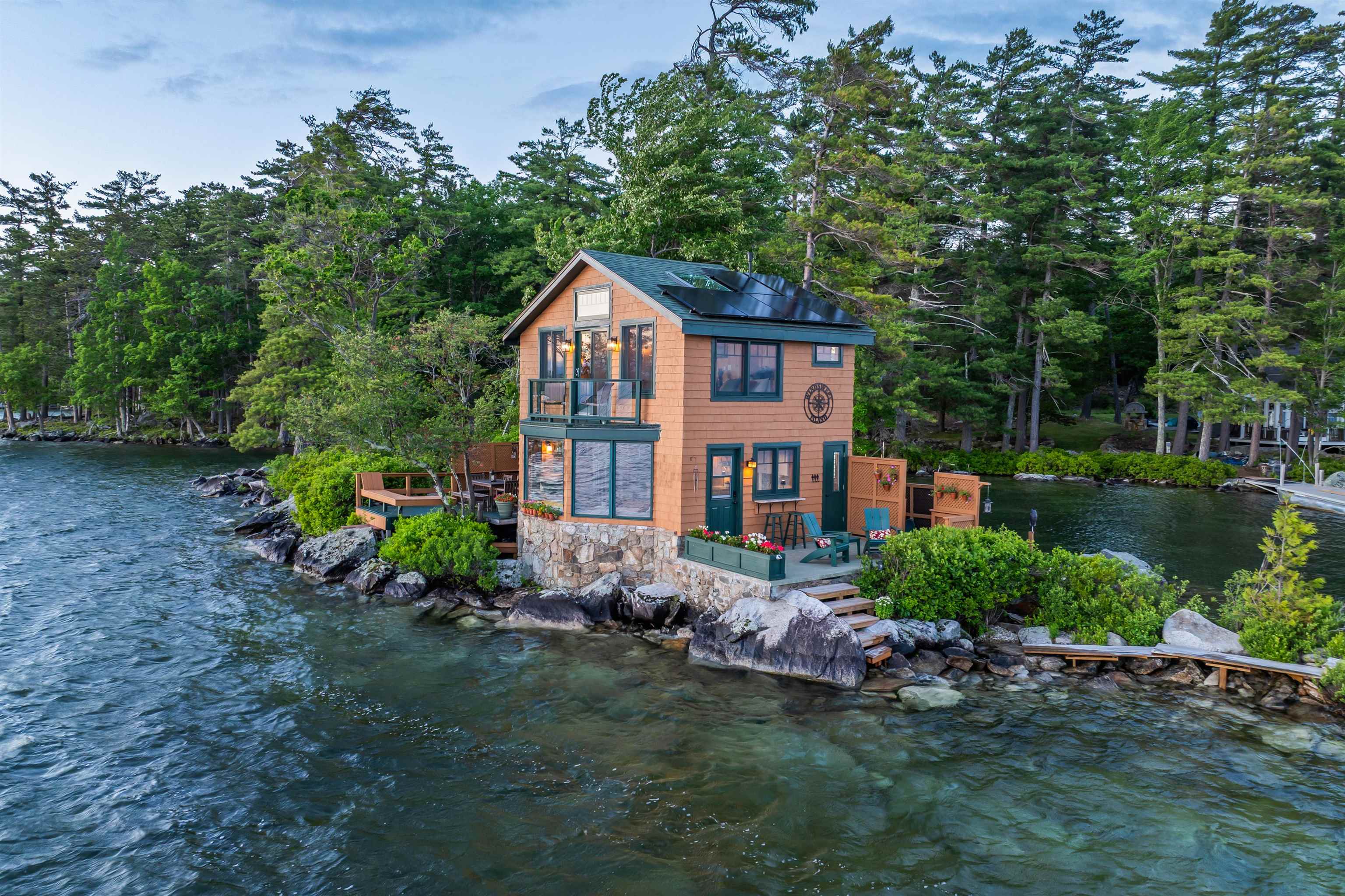 1 Windswept Island, Tuftonboro, NH 03254