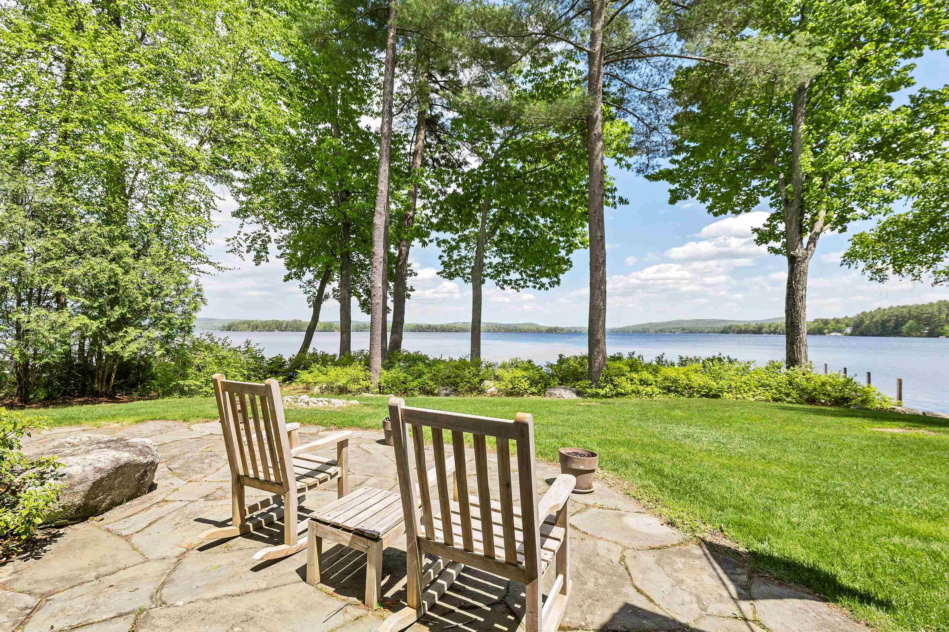 140 Holden Shore Rd, Wolfeboro, NH 03894
