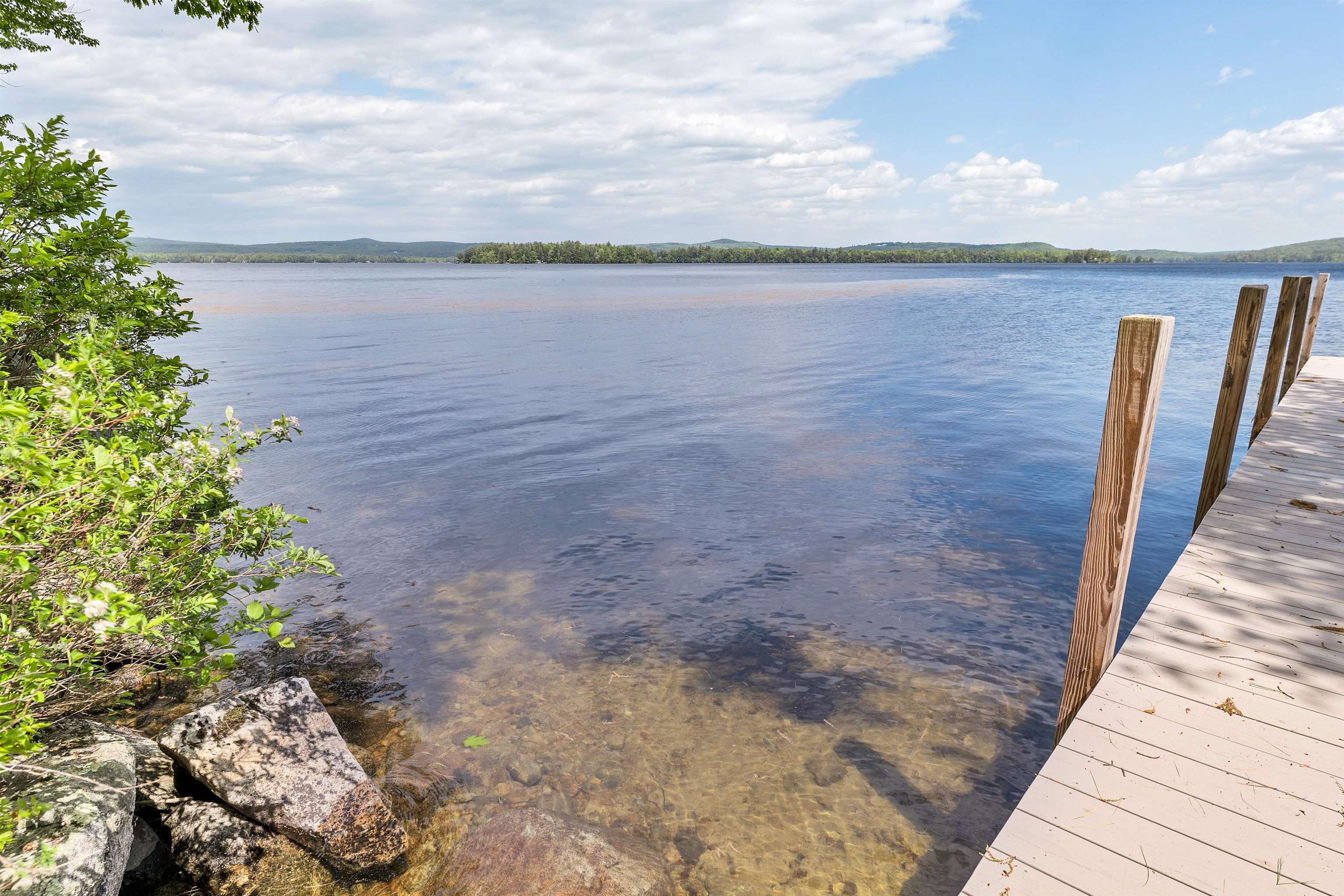 140 Holden Shore Rd, Wolfeboro, NH 03894