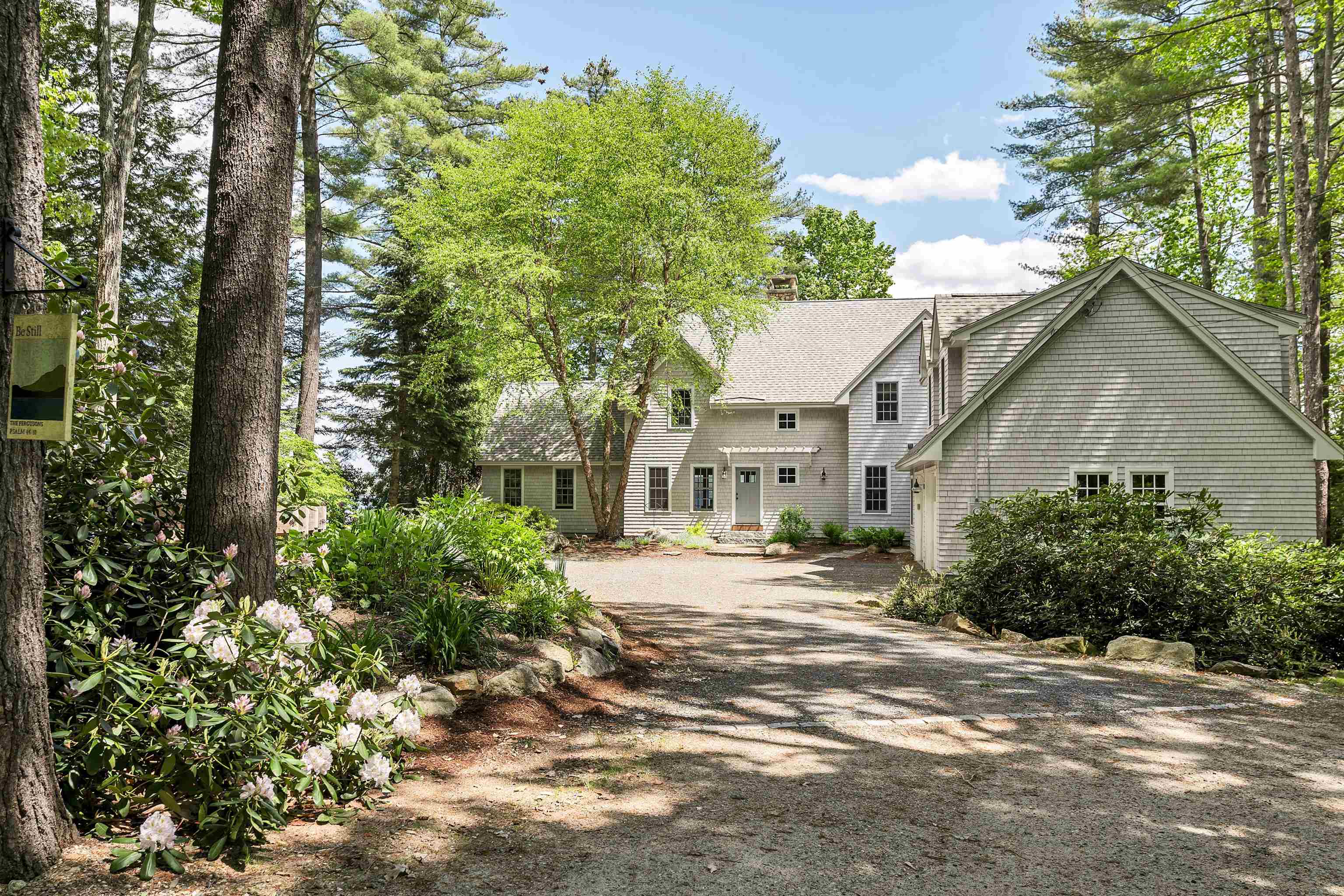 140 Holden Shore Rd, Wolfeboro, NH 03894