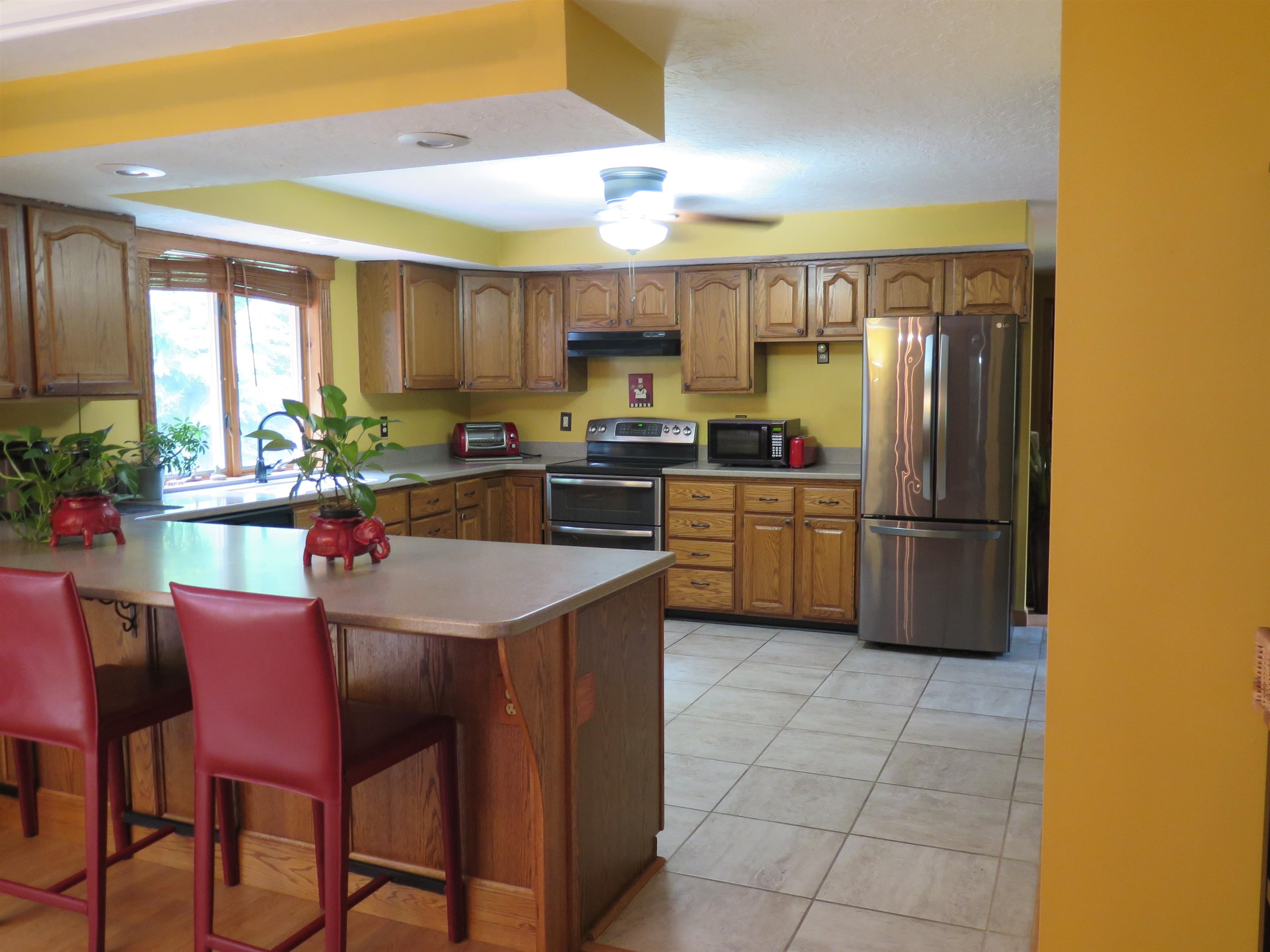 363 Page Hill Rd, New Ipswich, NH 03071