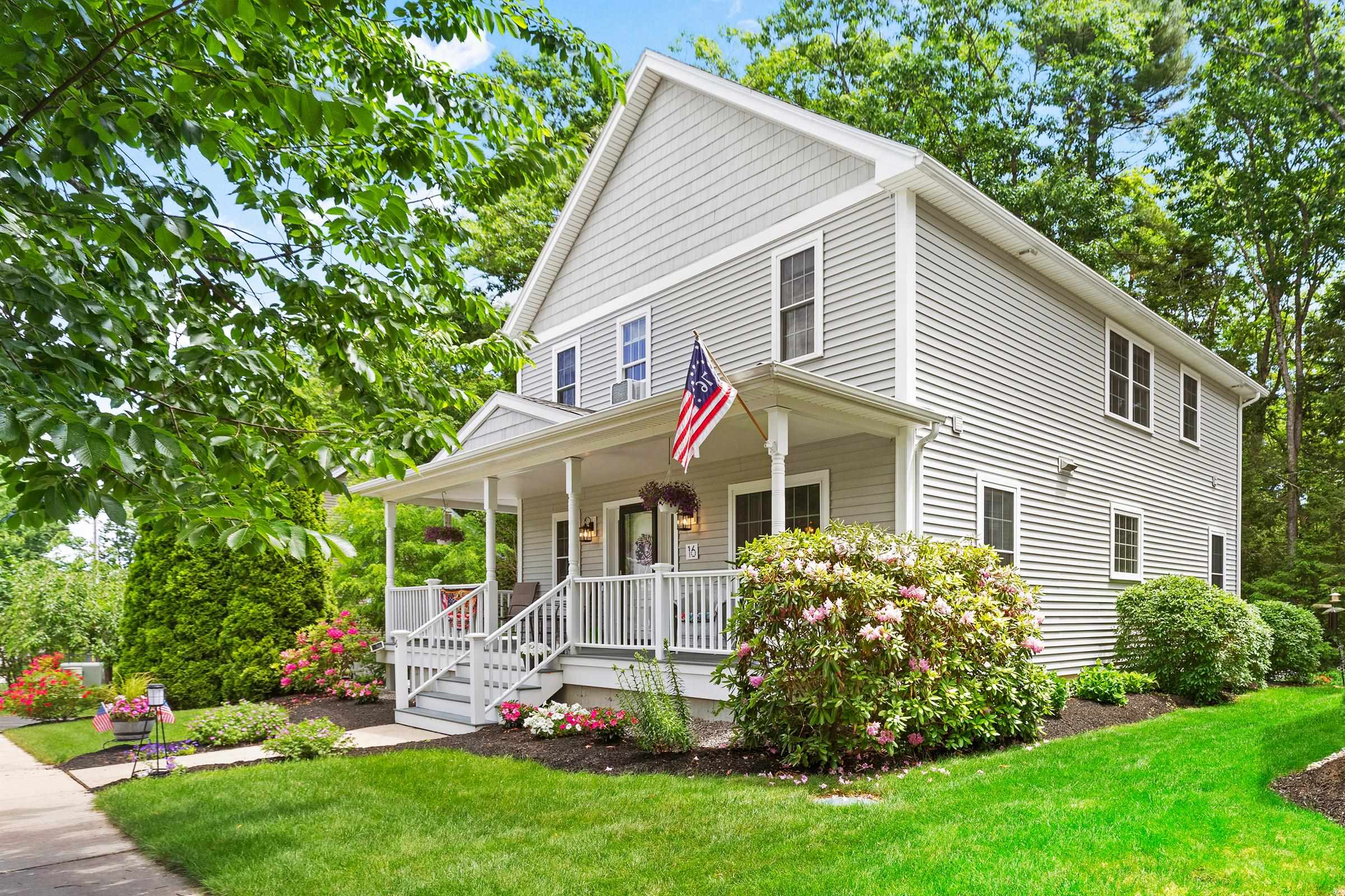 16 Constitution Way, Rochester, NH 03867