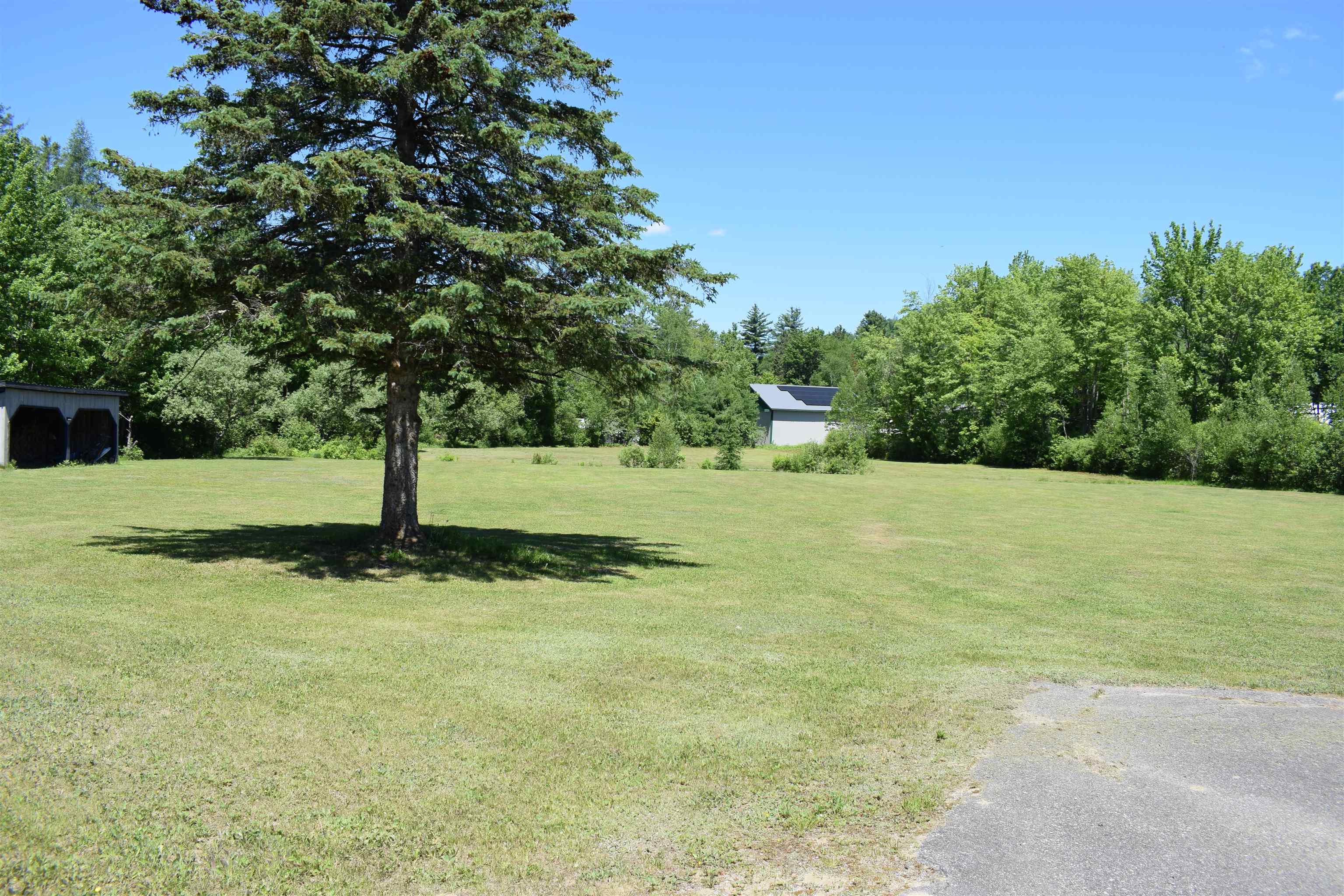 14 Cloutier Rd, Northumberland, NH 03584