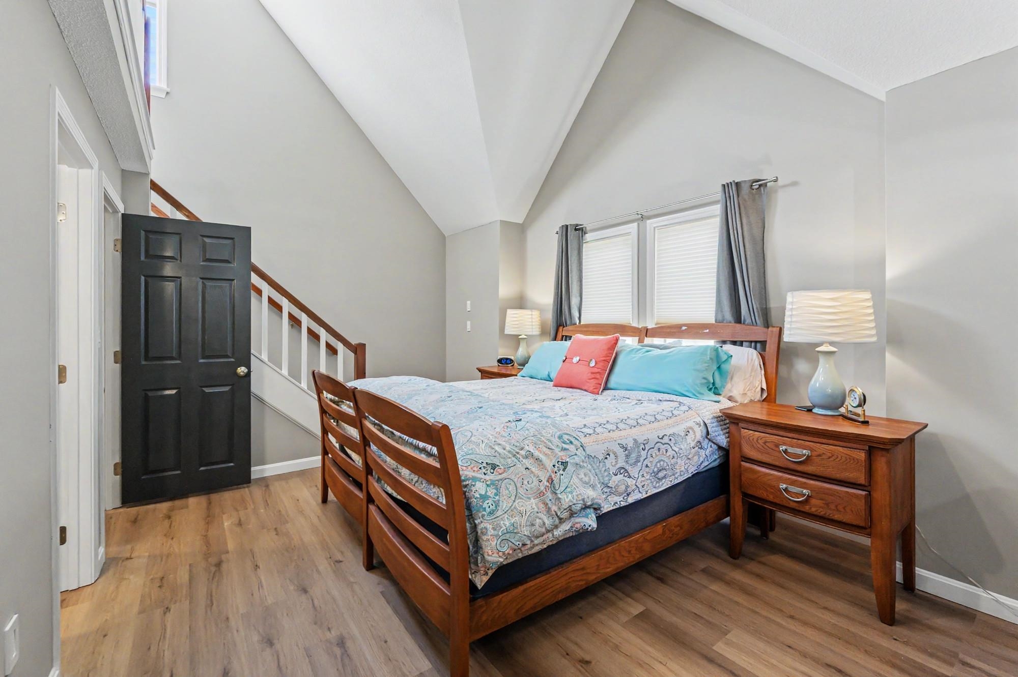 3 Salisbury Rd, Nashua, NH 03064