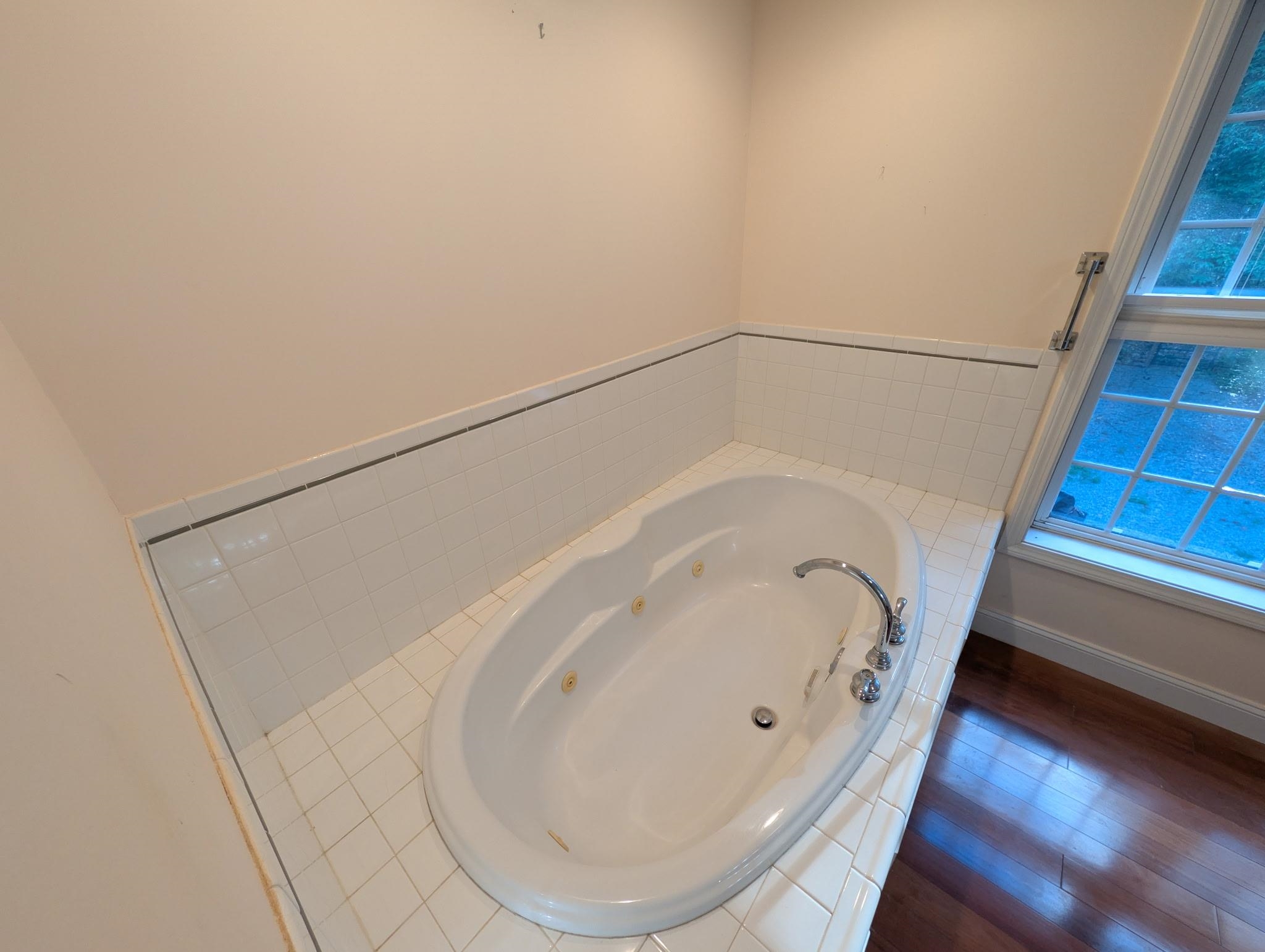 83 Ferson Rd, Francestown, NH 03043