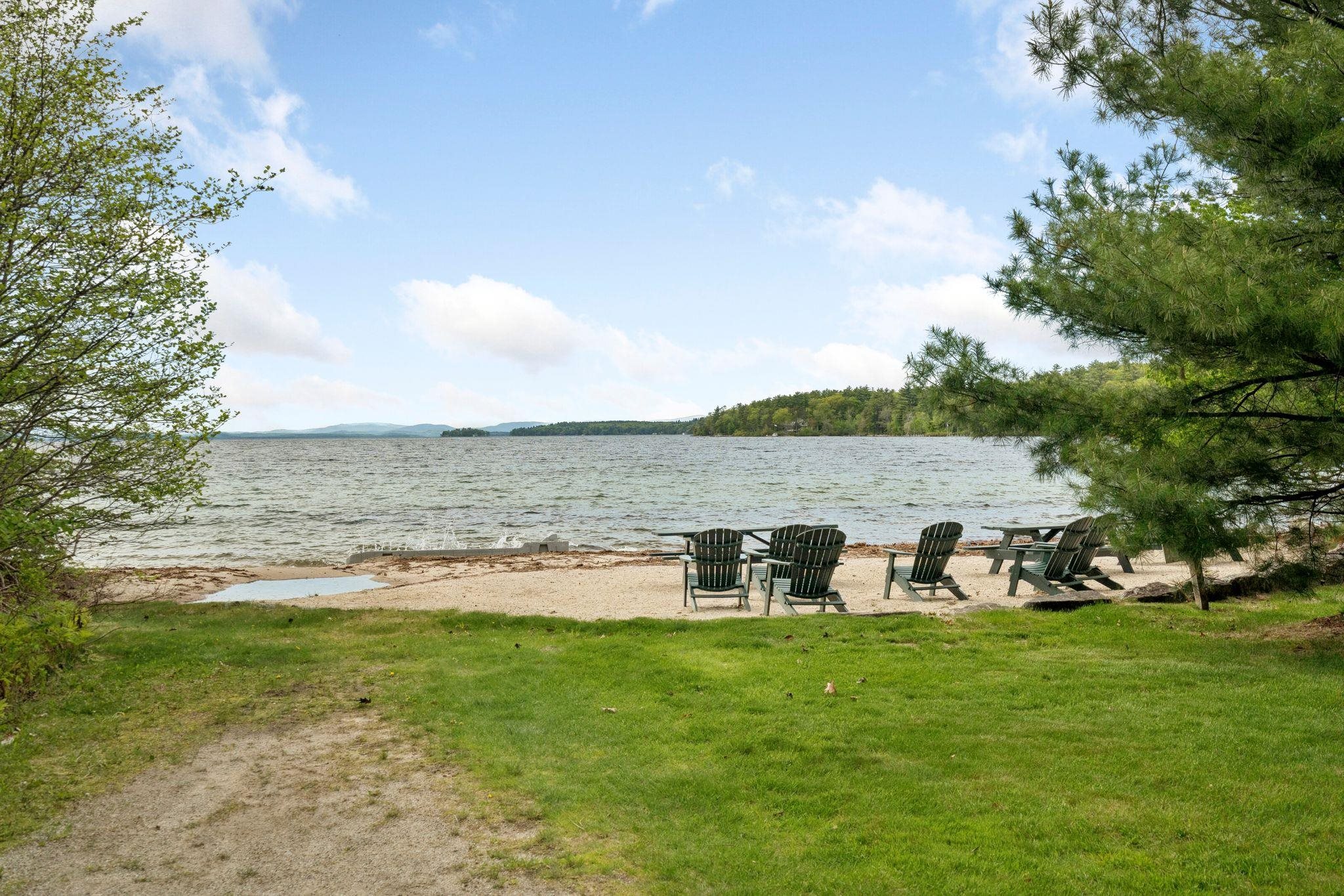 122 Pipers Point, Alton, NH 03809