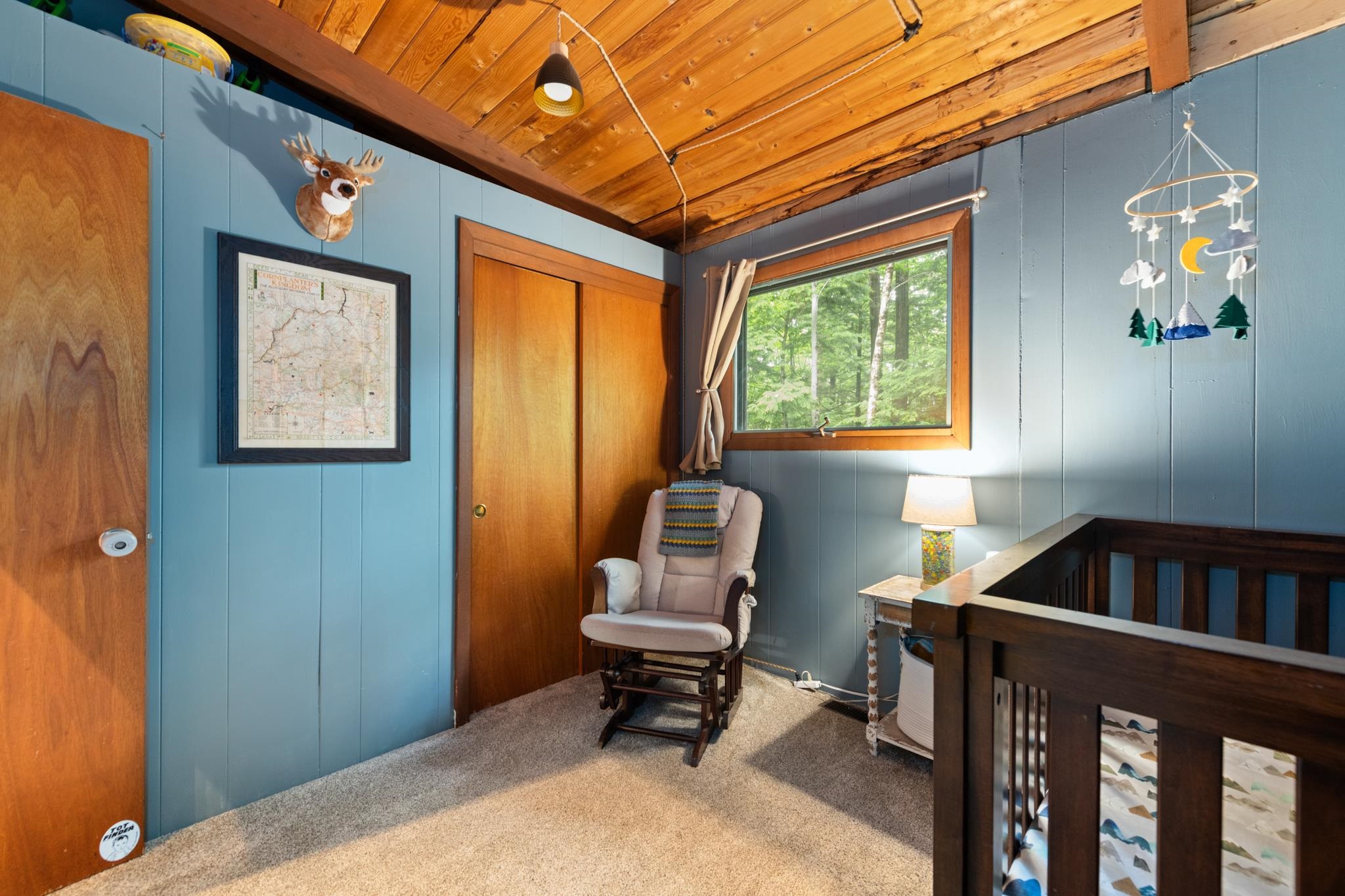 7 Sam Hall Dr, Plymouth, NH 03264