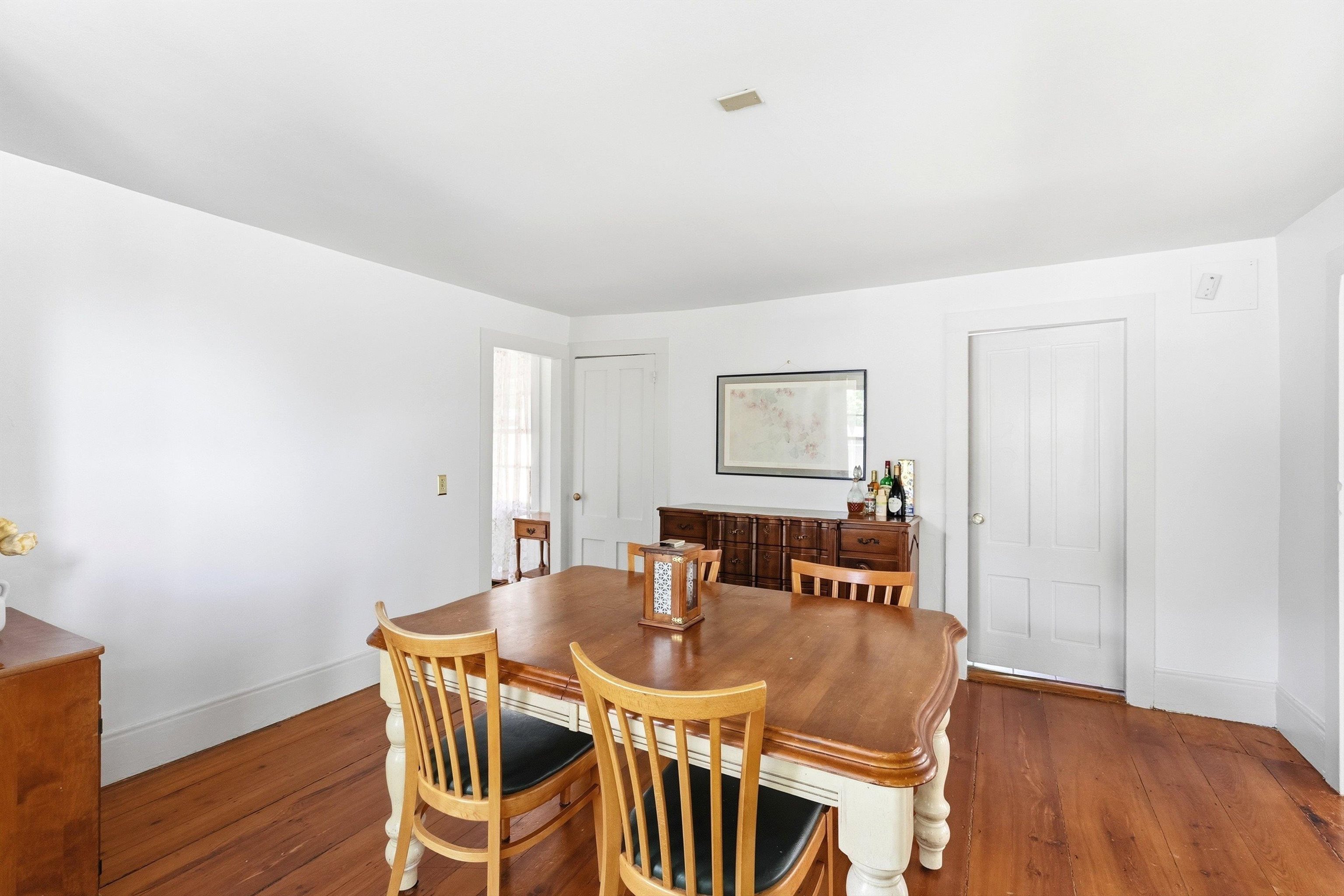 28 Christian Hill Rd, Swanzey, NH 03446