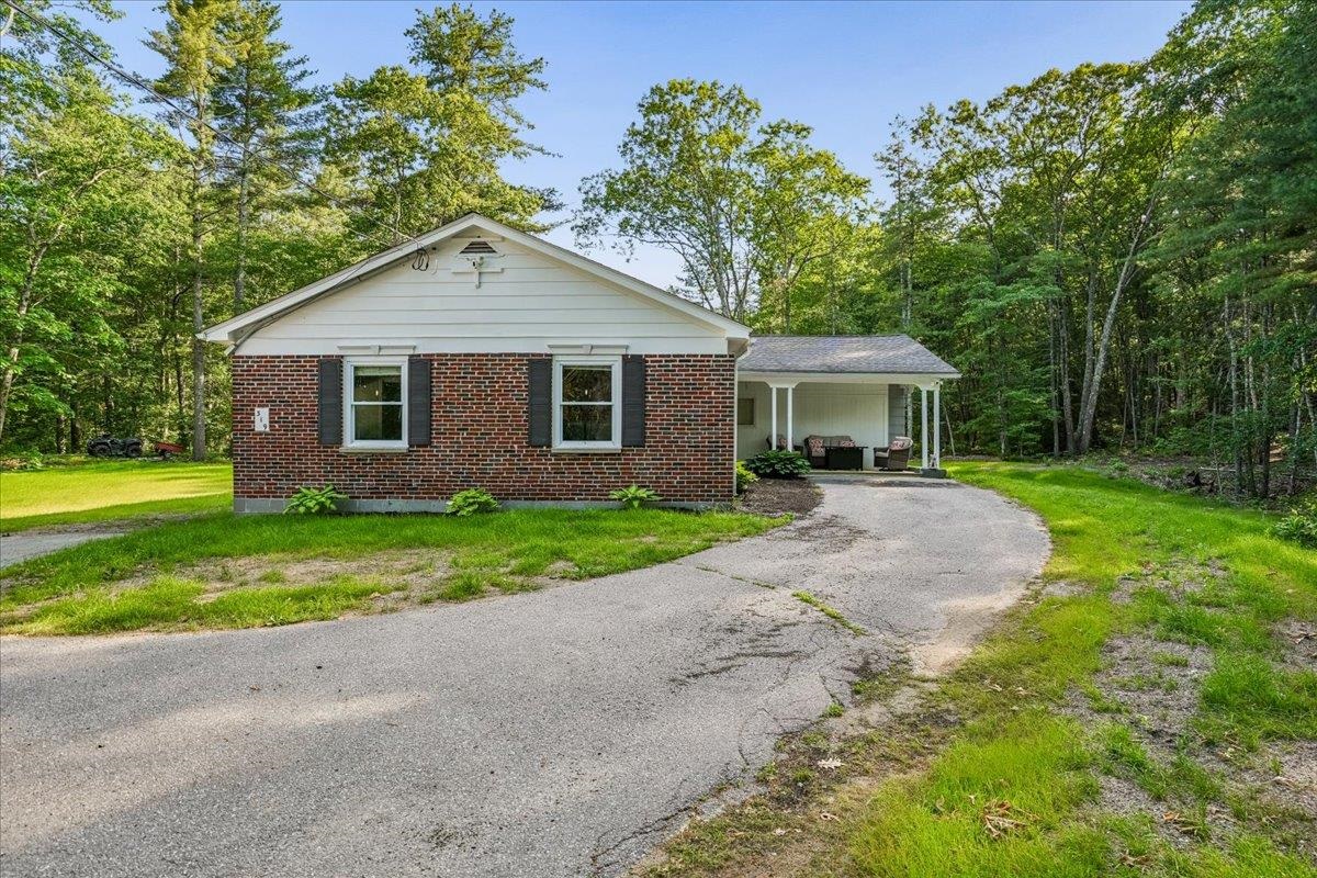 319 Windham Rd, Pelham, NH 03076