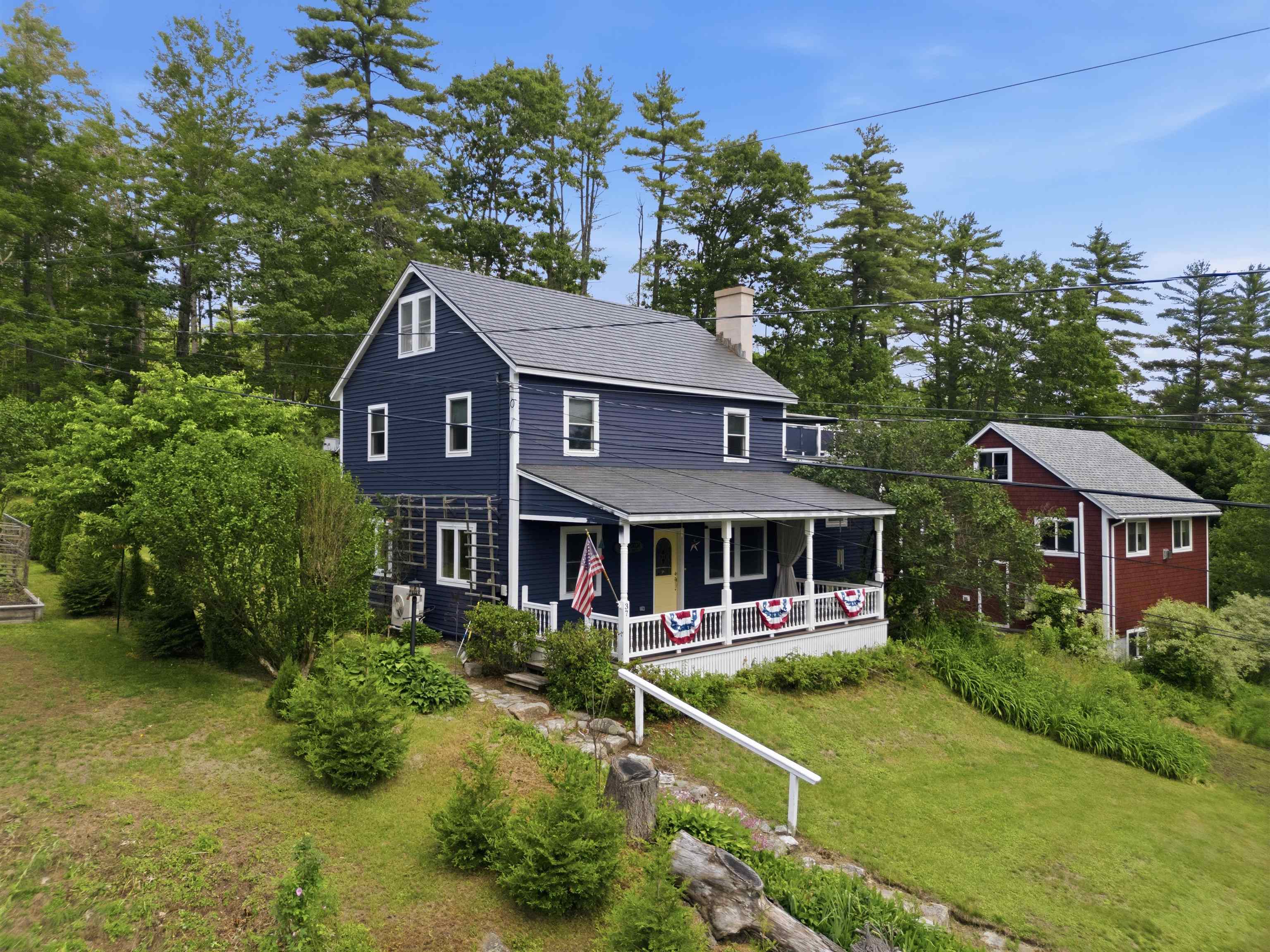 37 Highland St, Meredith, NH 03253