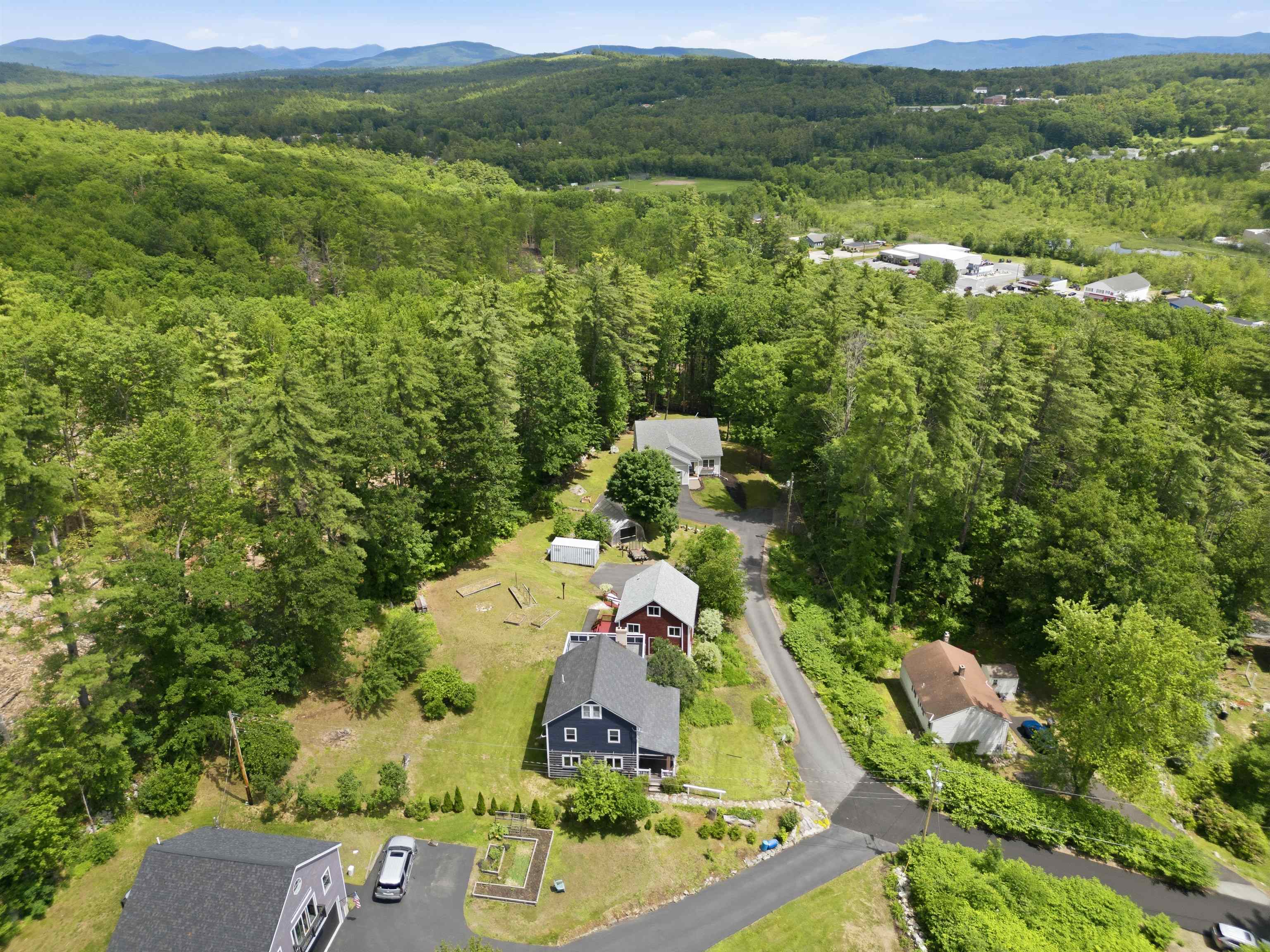 37 Highland St, Meredith, NH 03253