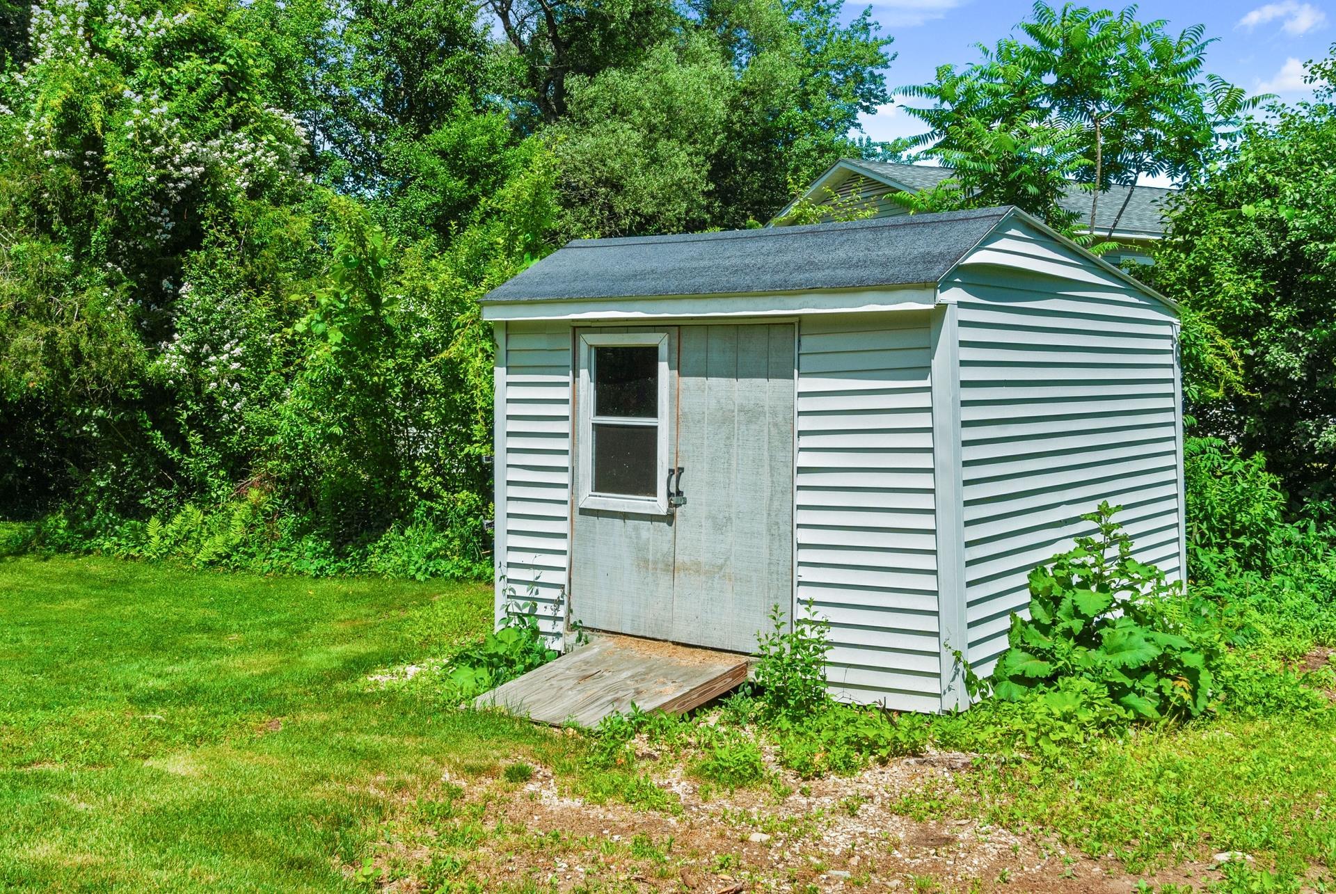 10 Aberdeen Dr, Stratham, NH 03885